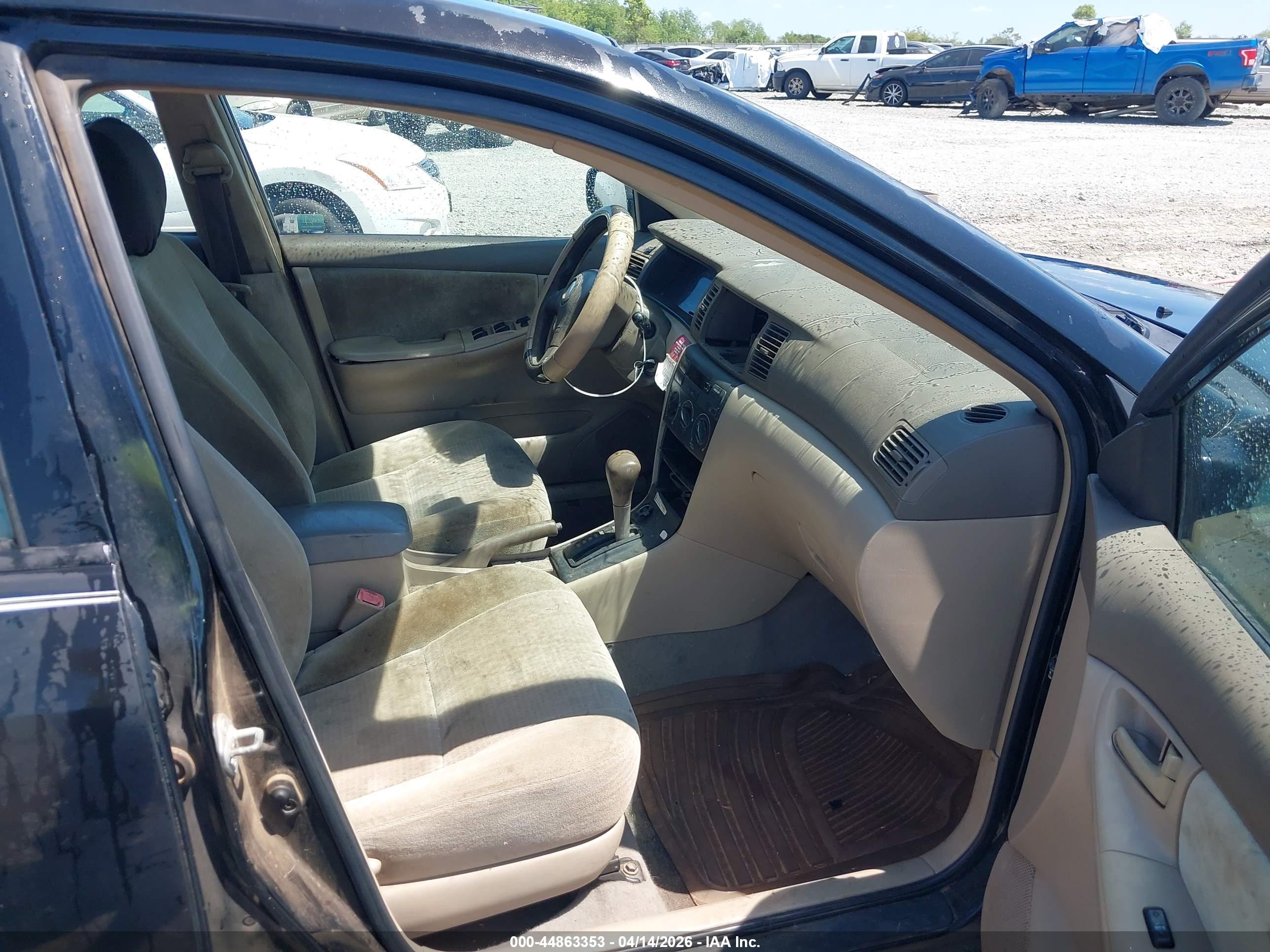 TOYOTA COROLLA image 5