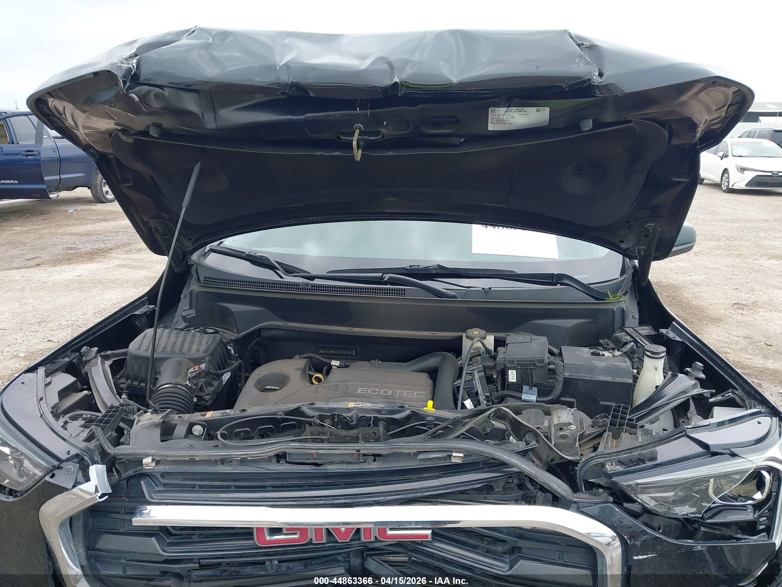 GMC TERRAIN image 10