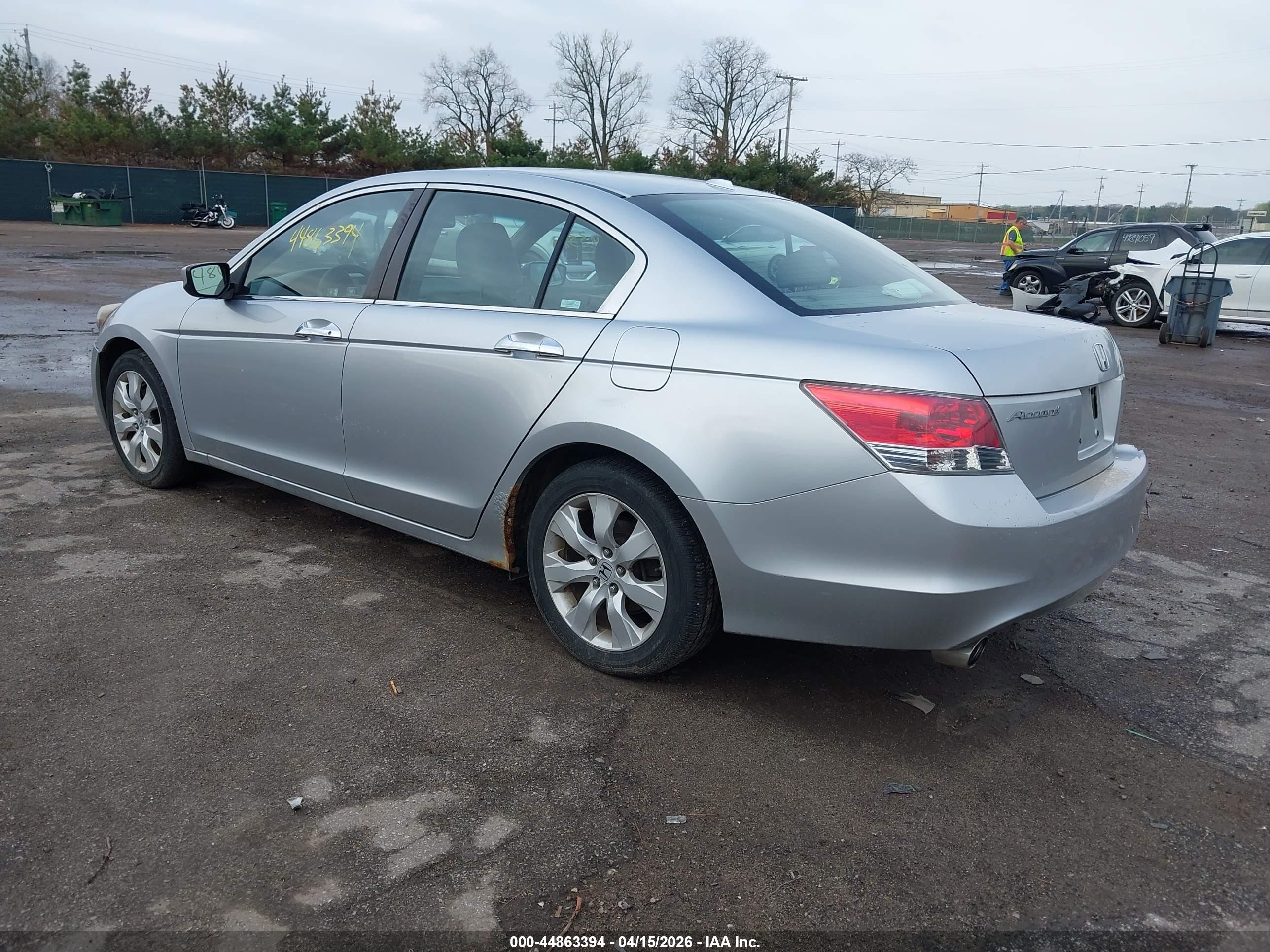 HONDA ACCORD image 3
