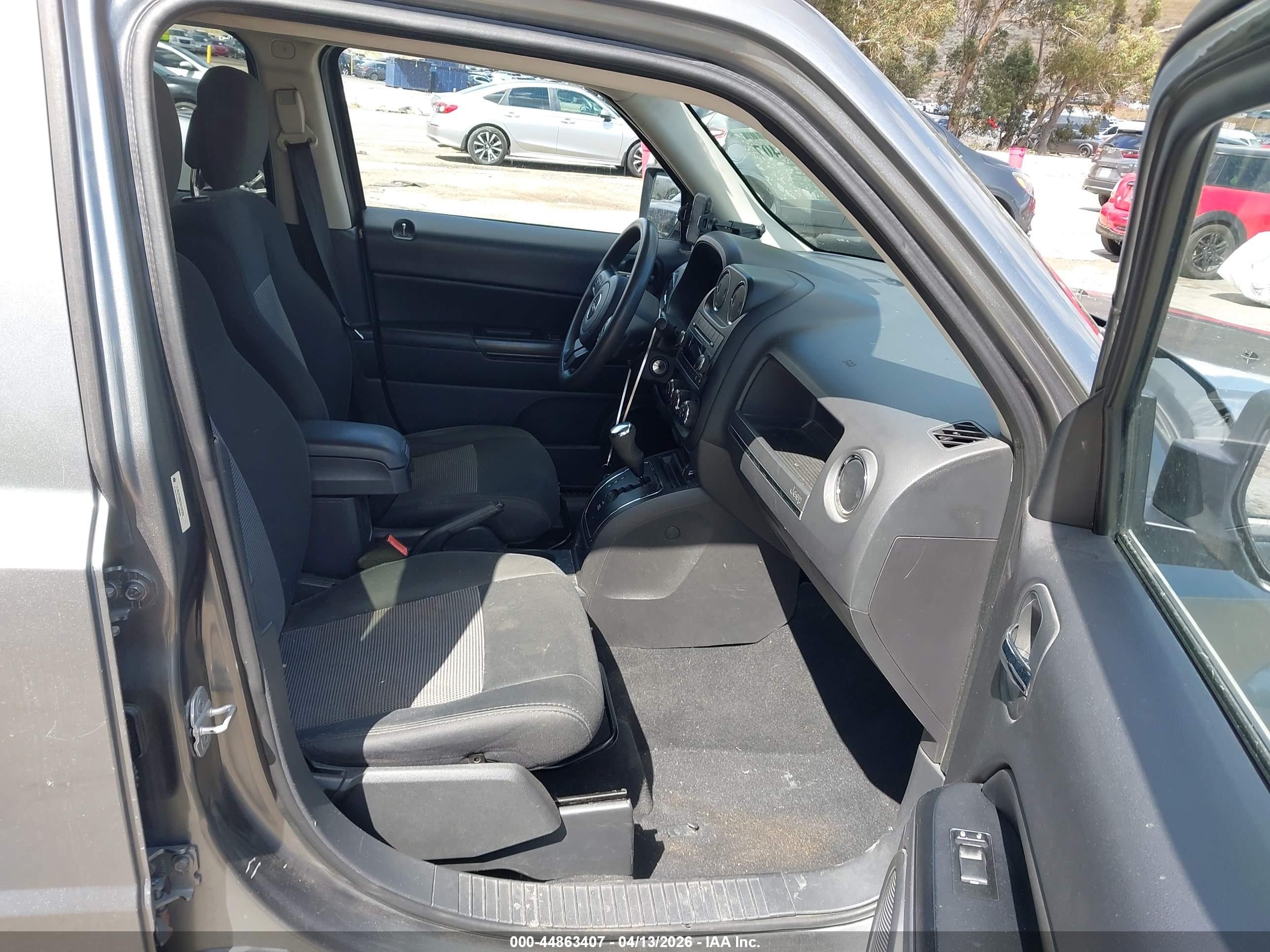 JEEP PATRIOT image 5