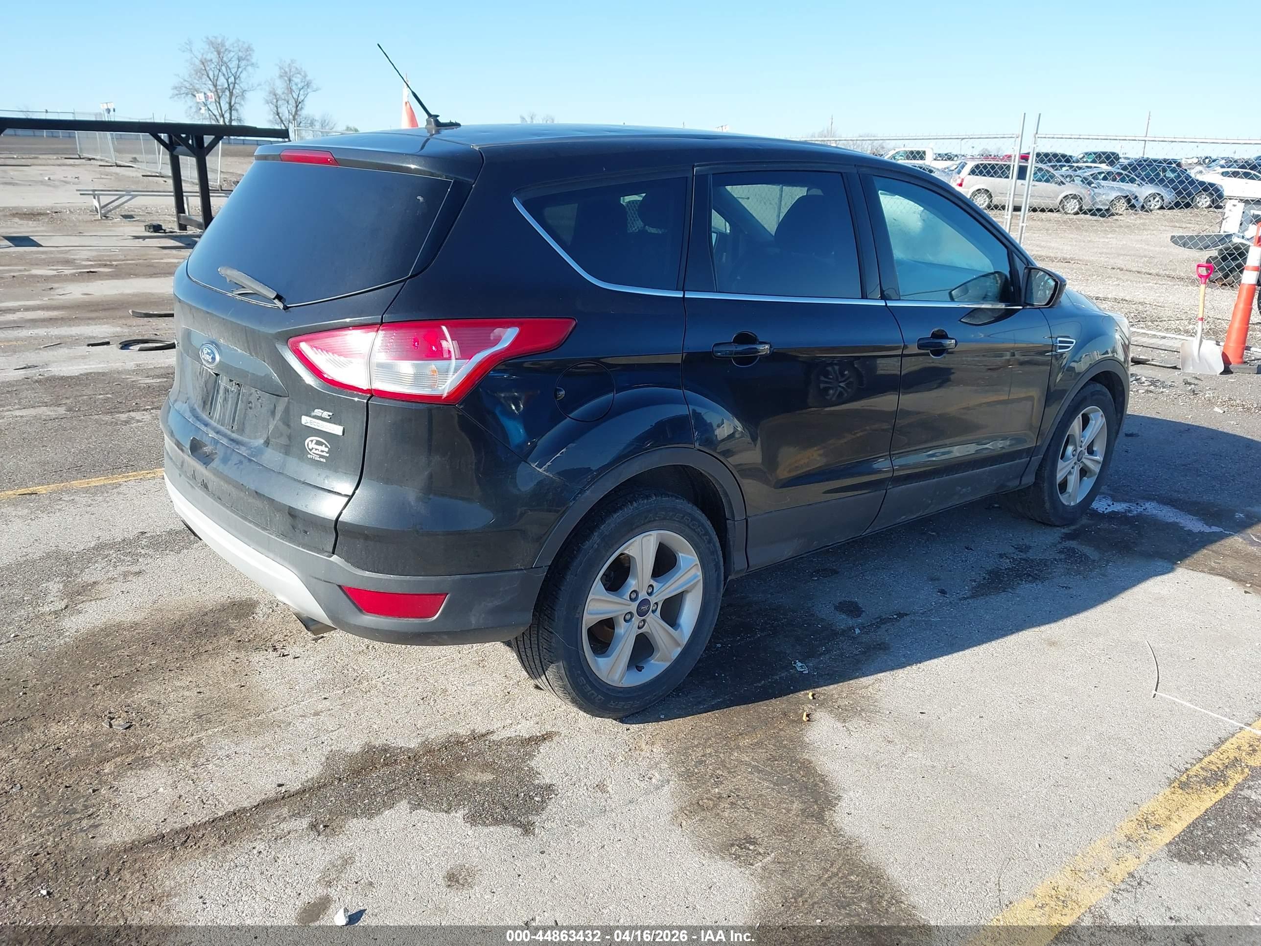 FORD ESCAPE image 4