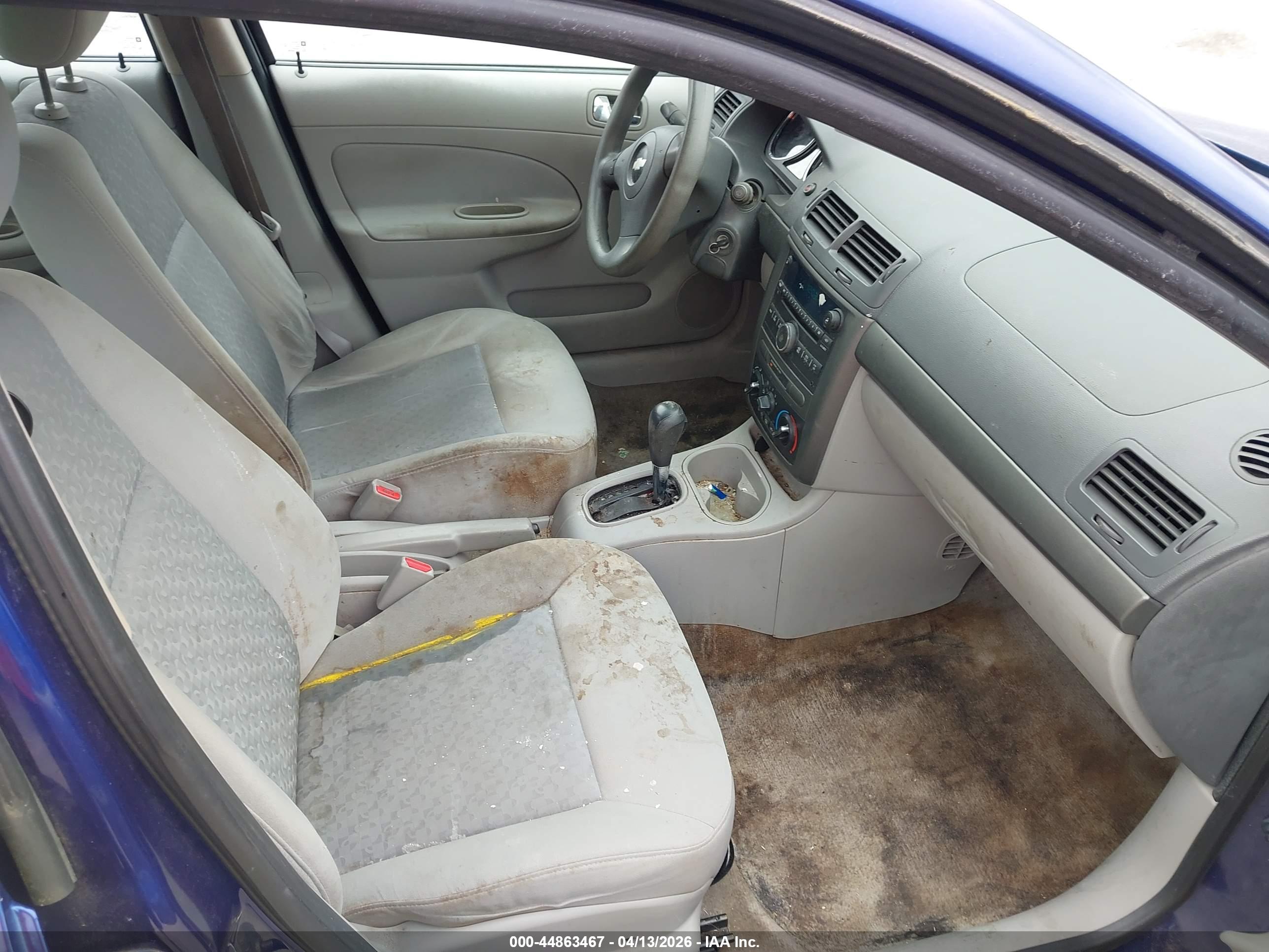 CHEVROLET COBALT image 5