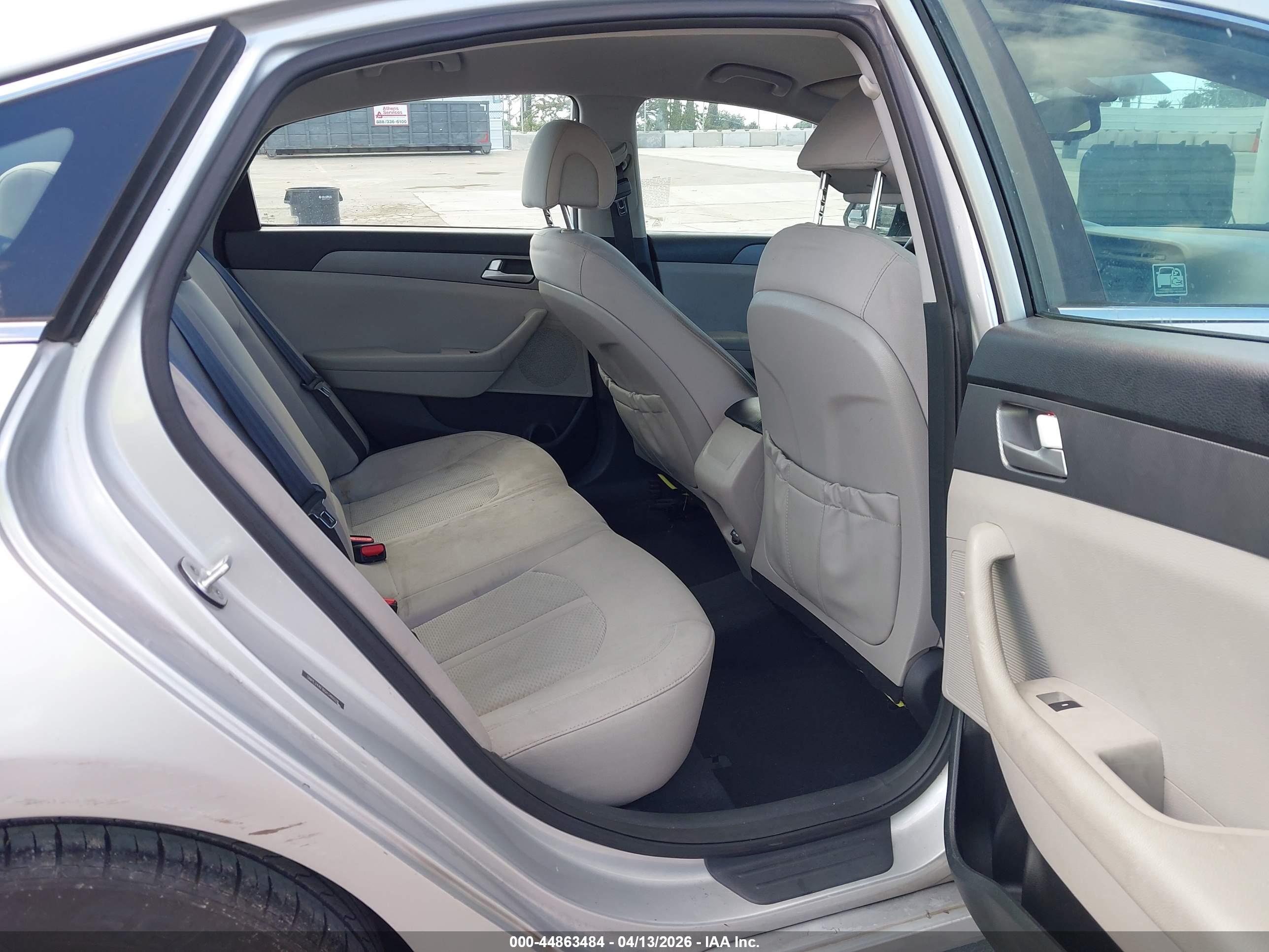 HYUNDAI SONATA image 8