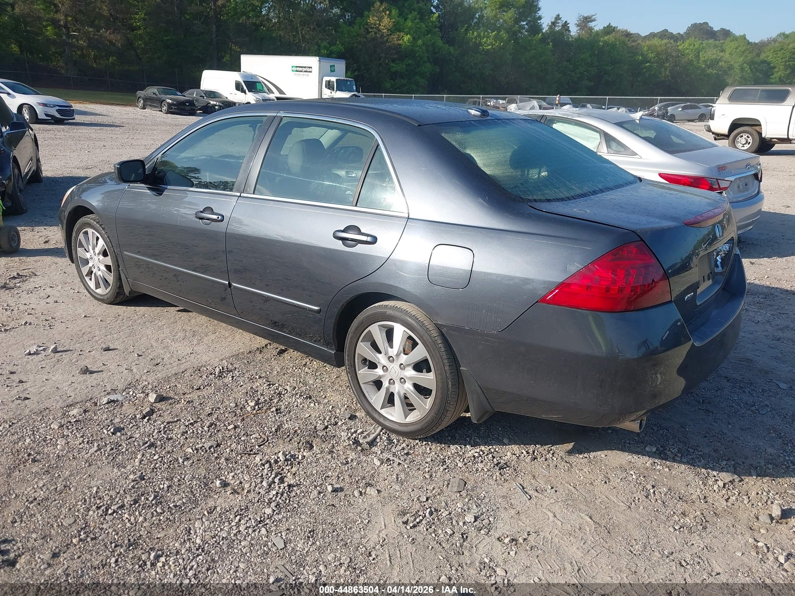 HONDA ACCORD image 3