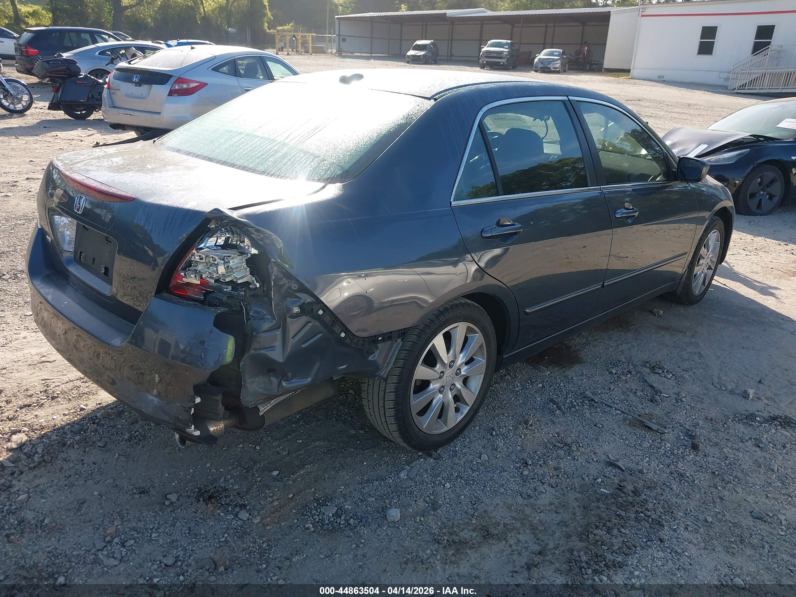 HONDA ACCORD image 4