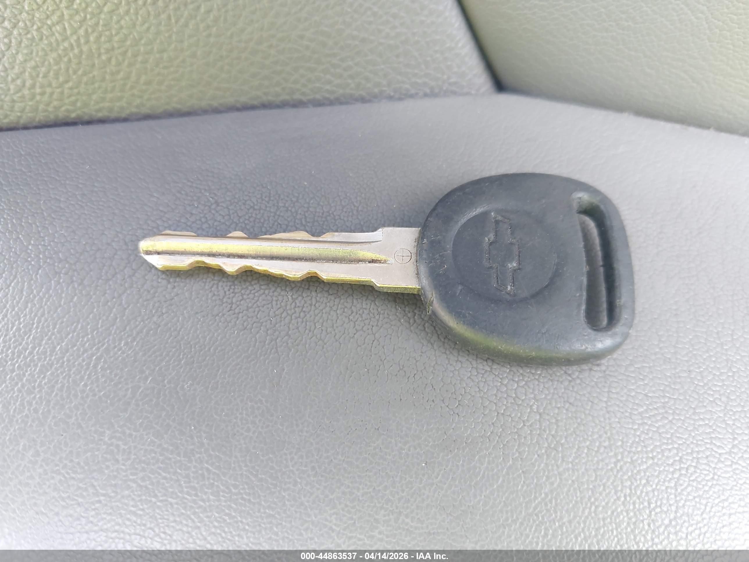 CHEVROLET TRAVERSE image 11