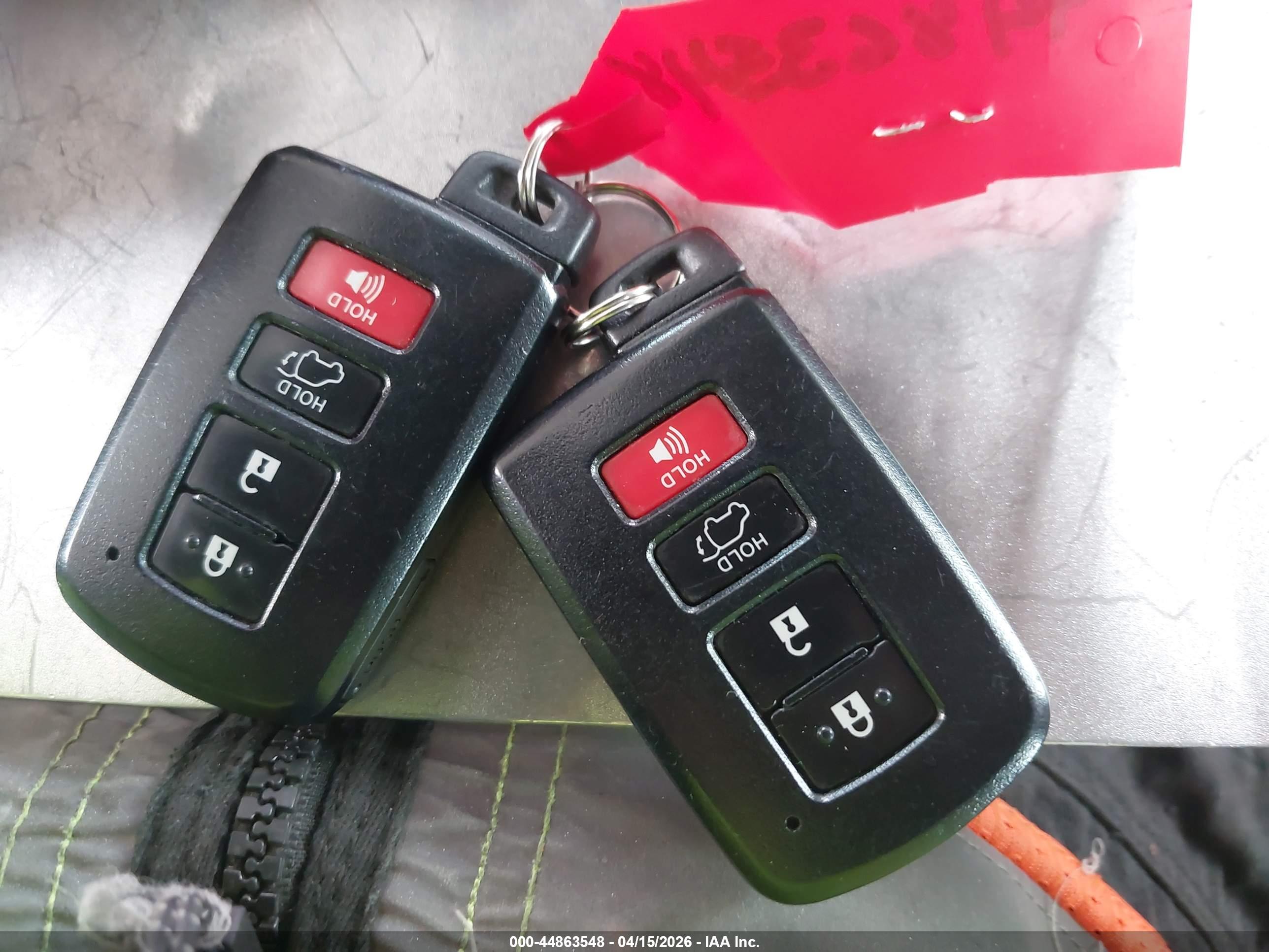 TOYOTA HIGHLANDER image 11
