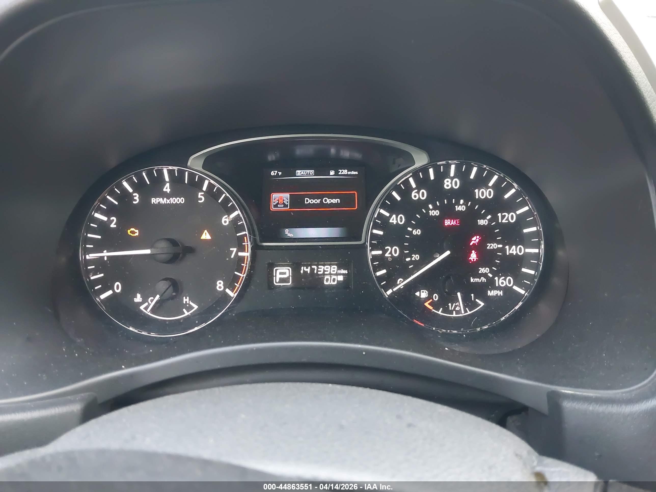 NISSAN PATHFINDER image 7