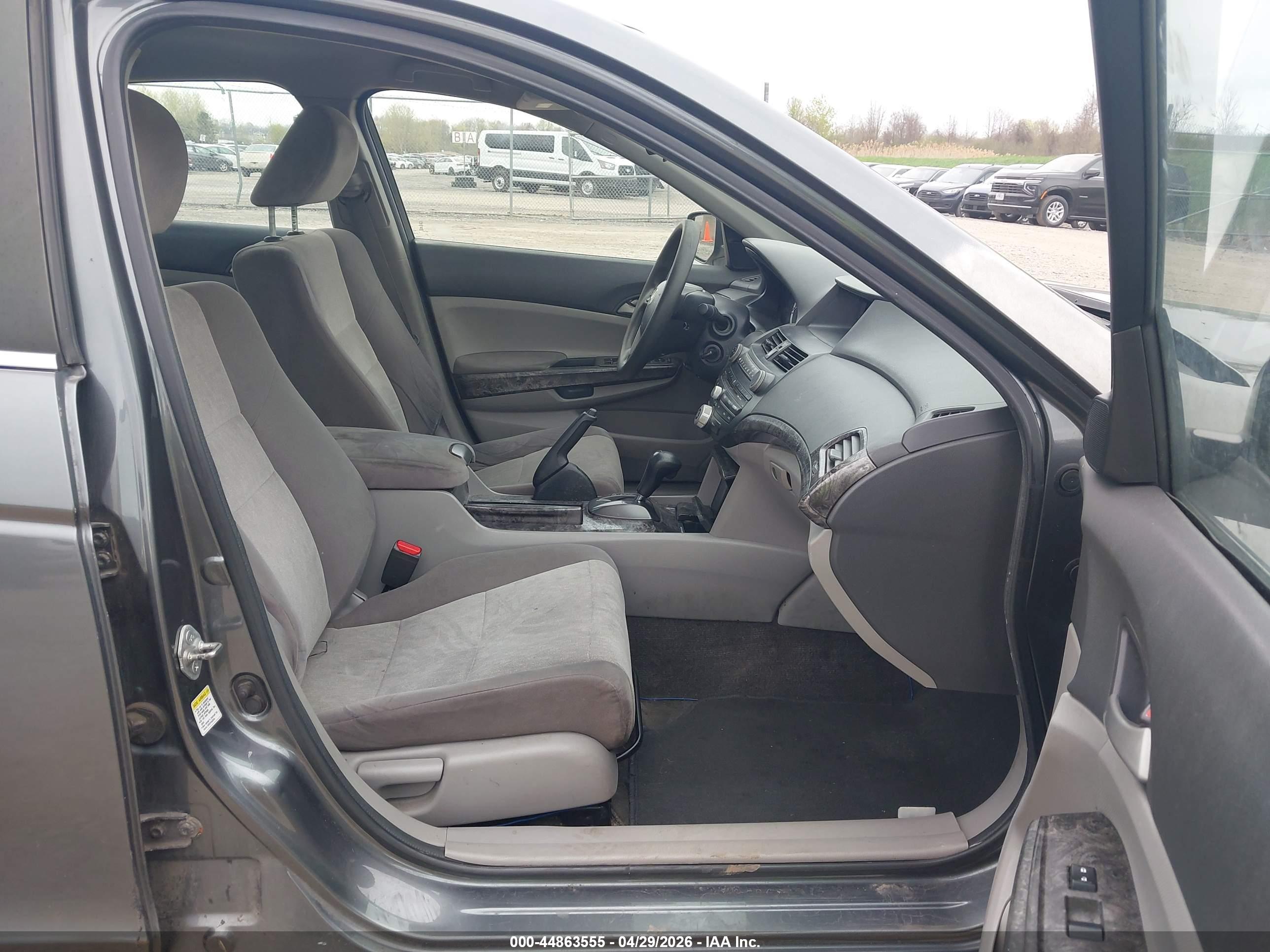 HONDA ACCORD image 5