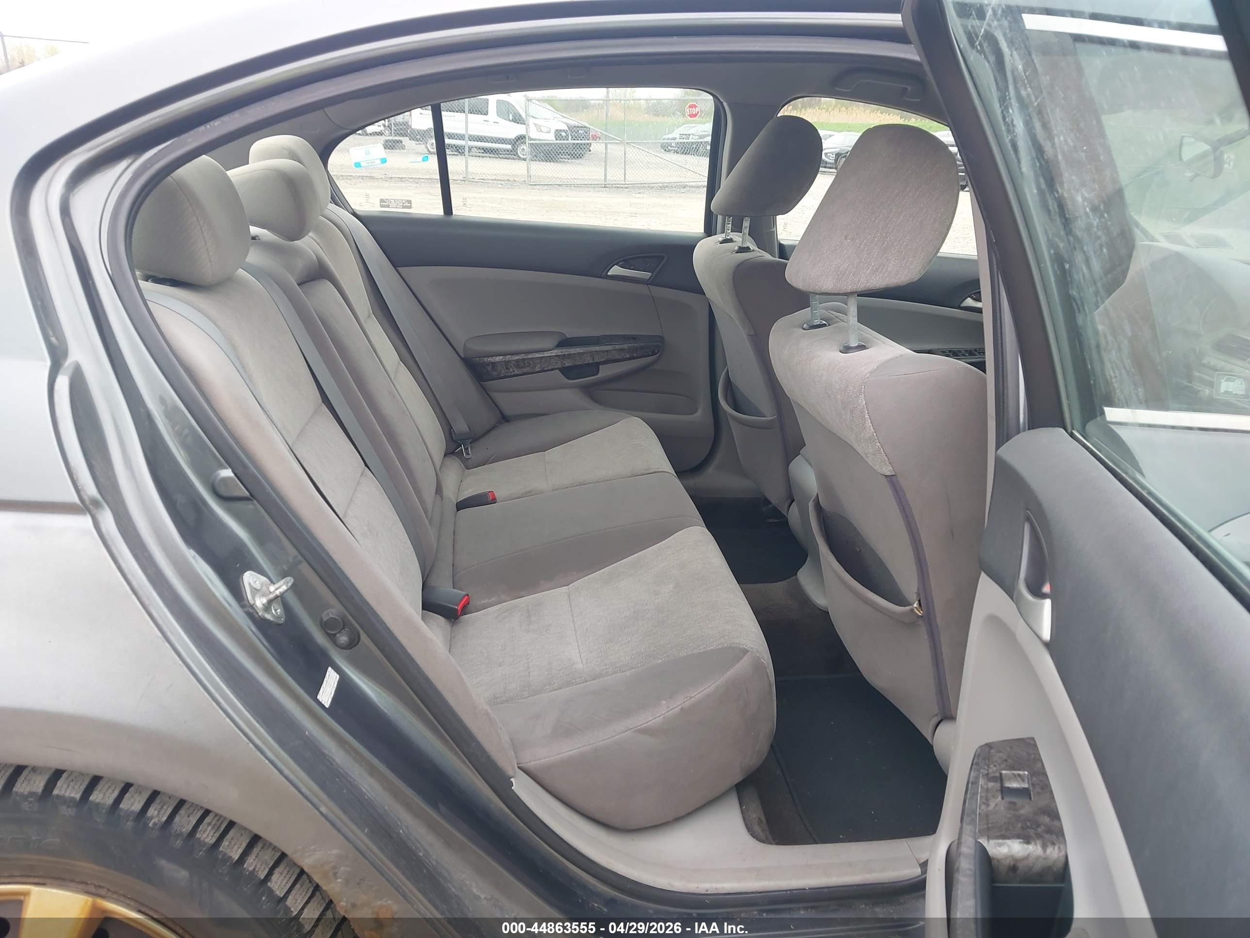 HONDA ACCORD image 8