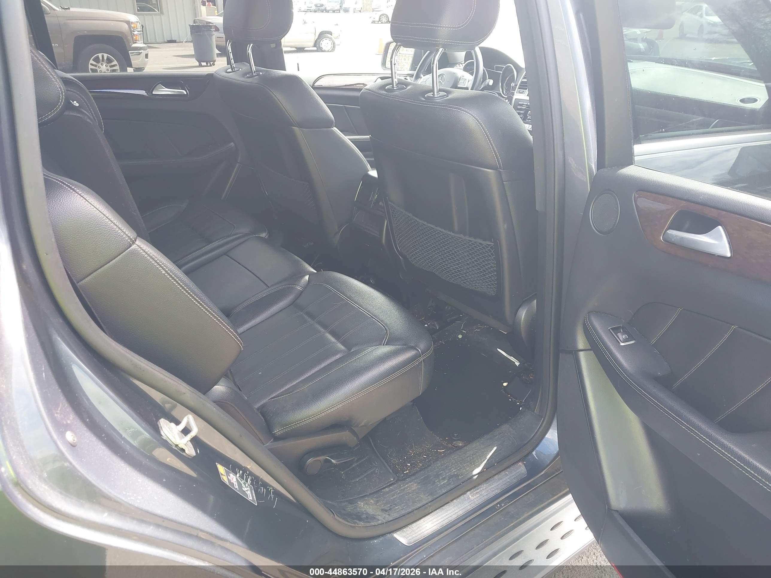 MERCEDES-BENZ GL image 8