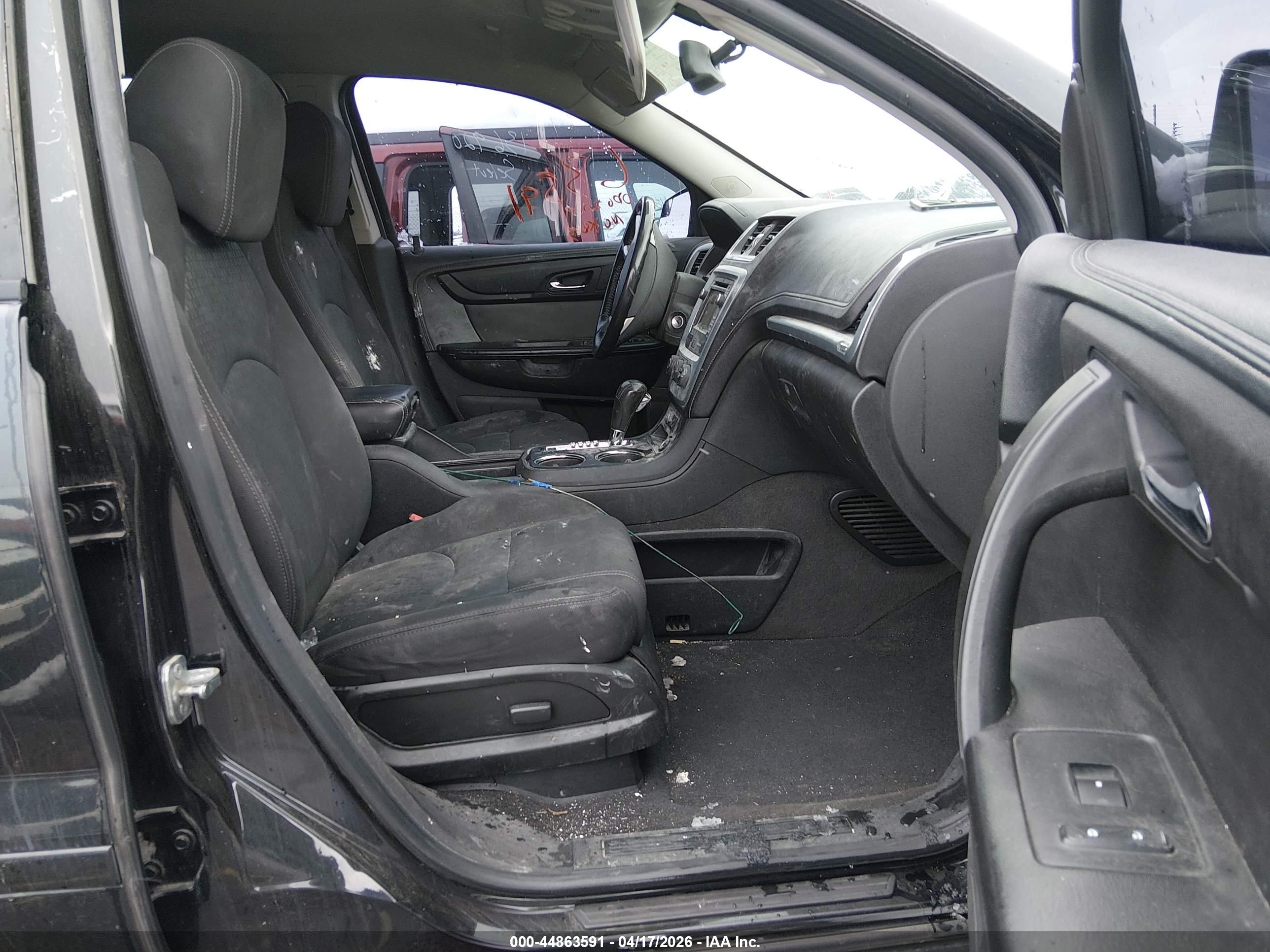 GMC ACADIA image 5