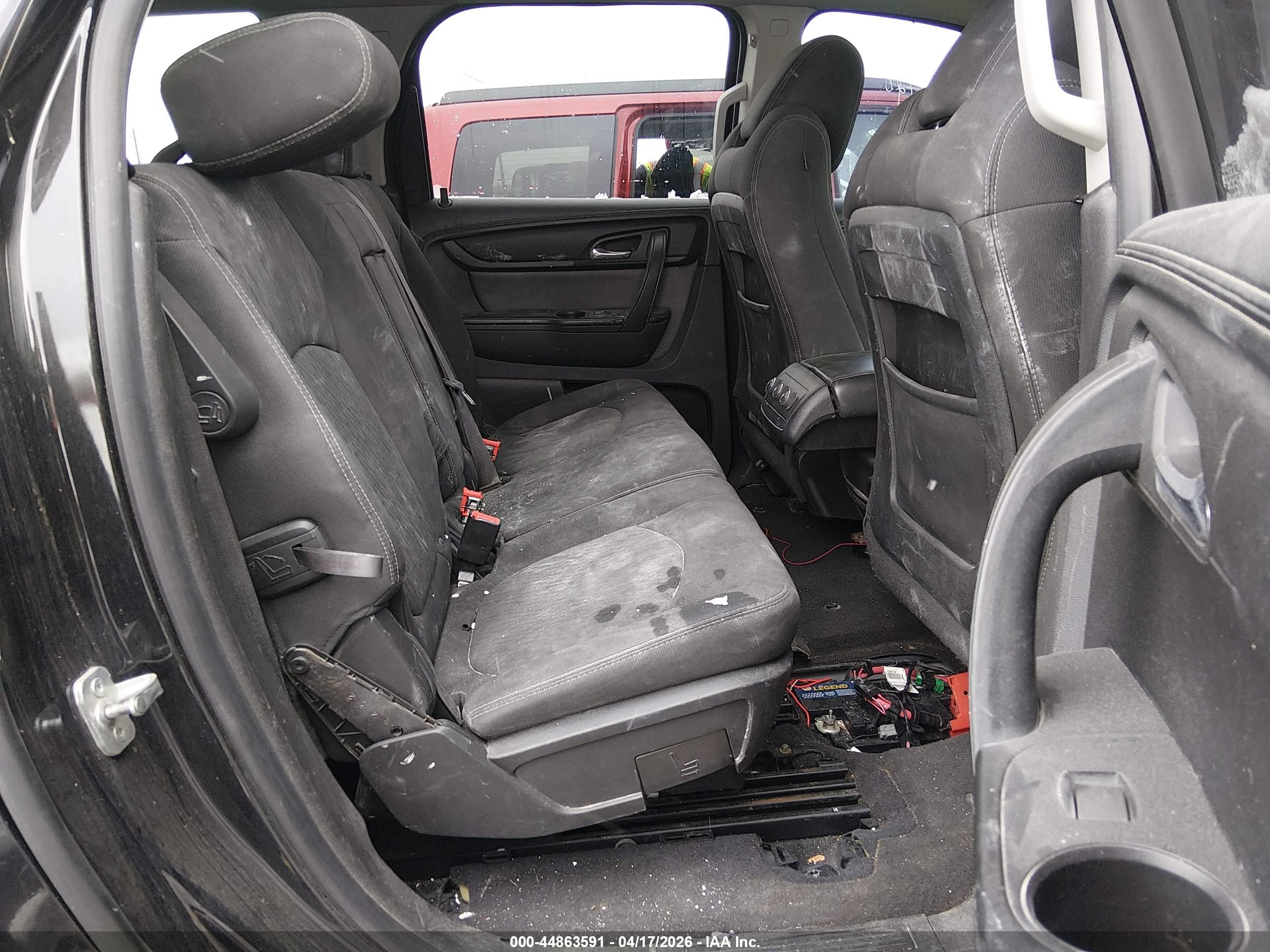 GMC ACADIA image 8