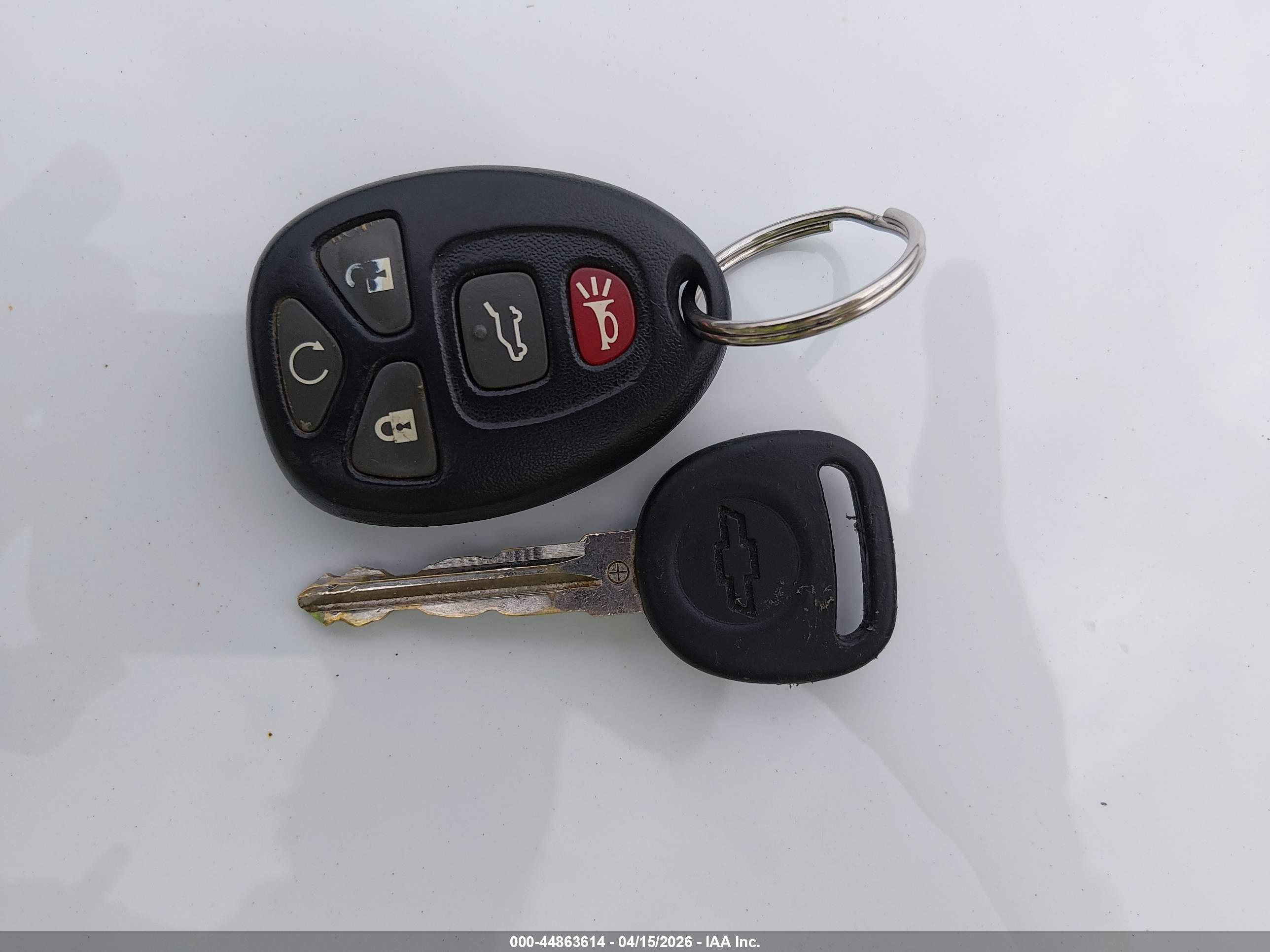 CHEVROLET TRAVERSE image 11
