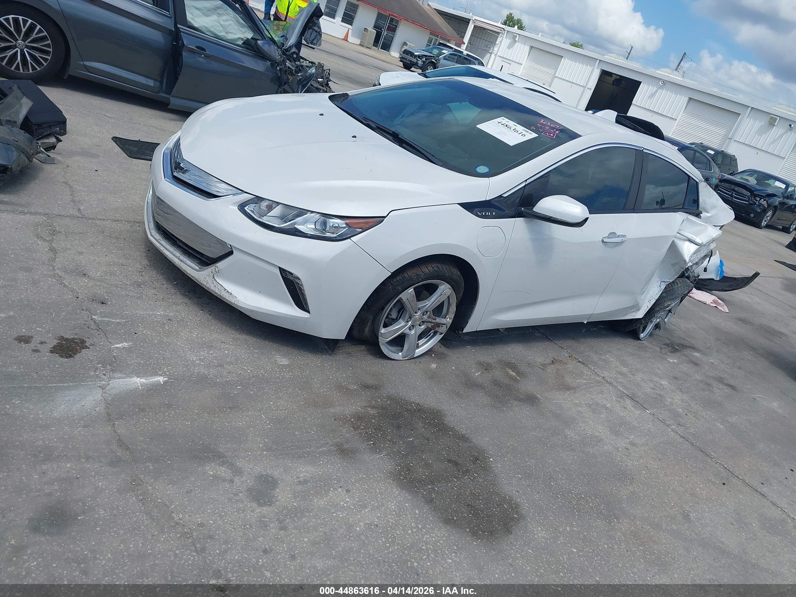 CHEVROLET VOLT image 2