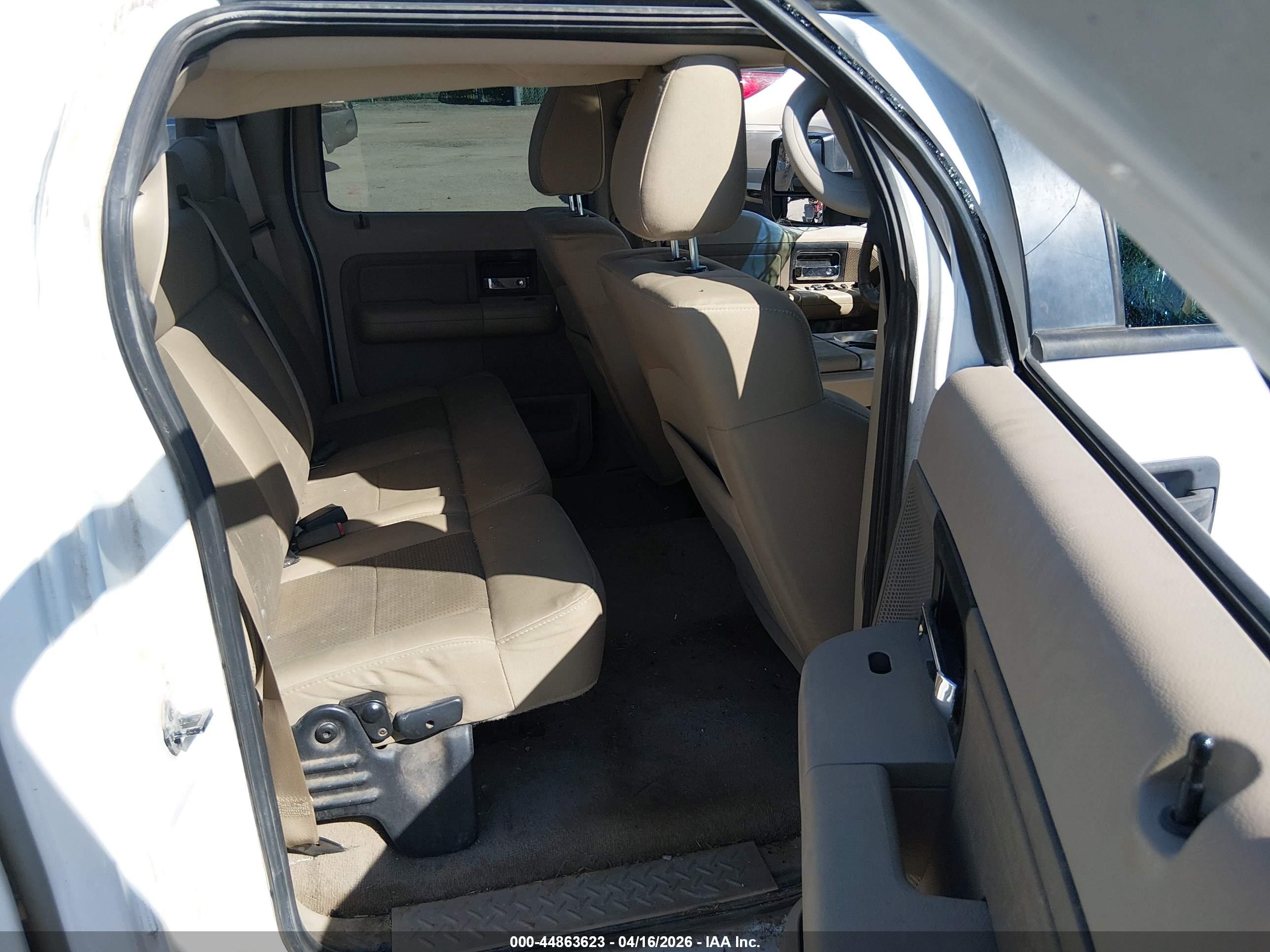 FORD F-150 image 8