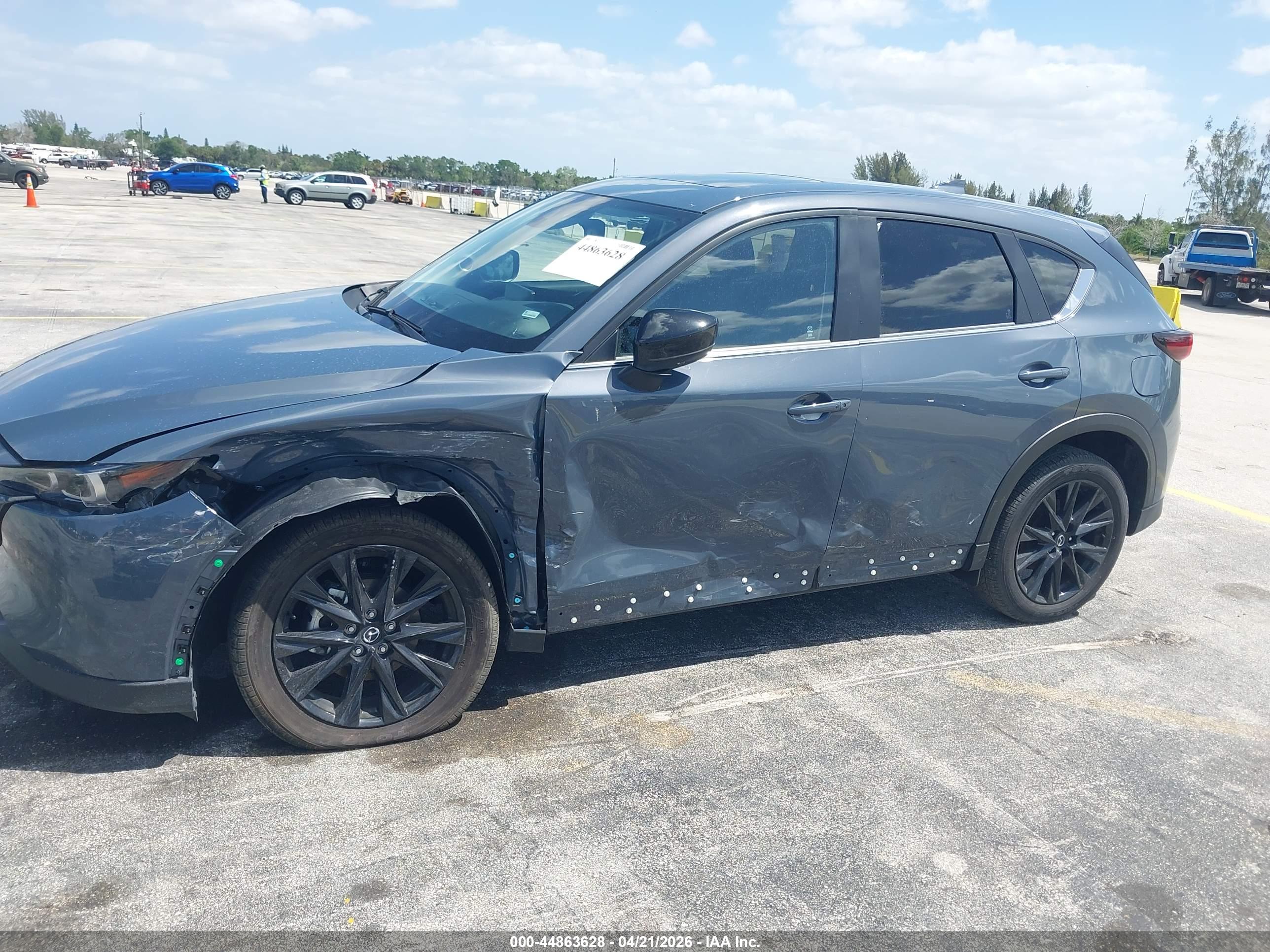 MAZDA CX-5 image 6