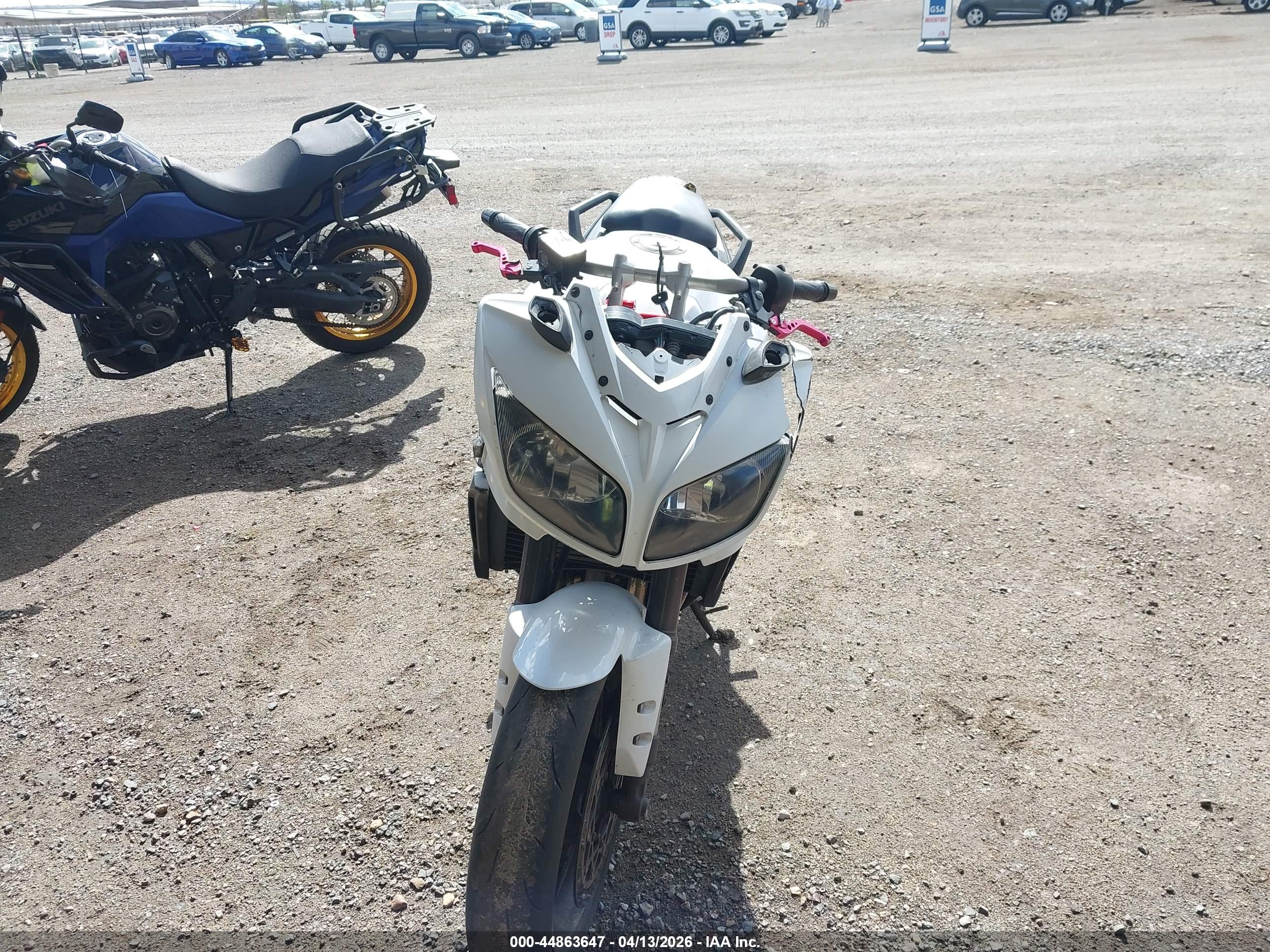 YAMAHA FZ1 image 5