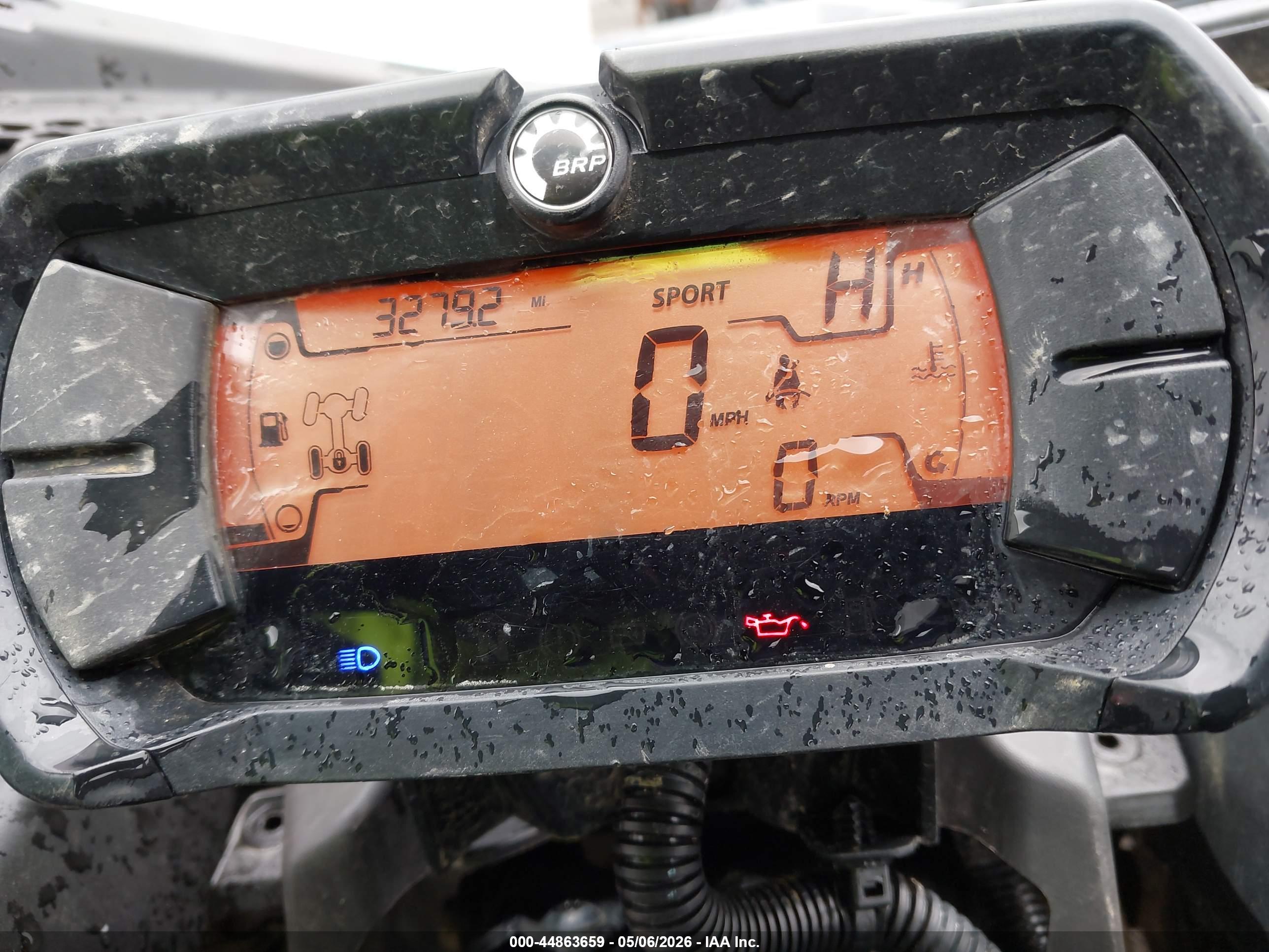 CAN-AM MAVERICK image 7