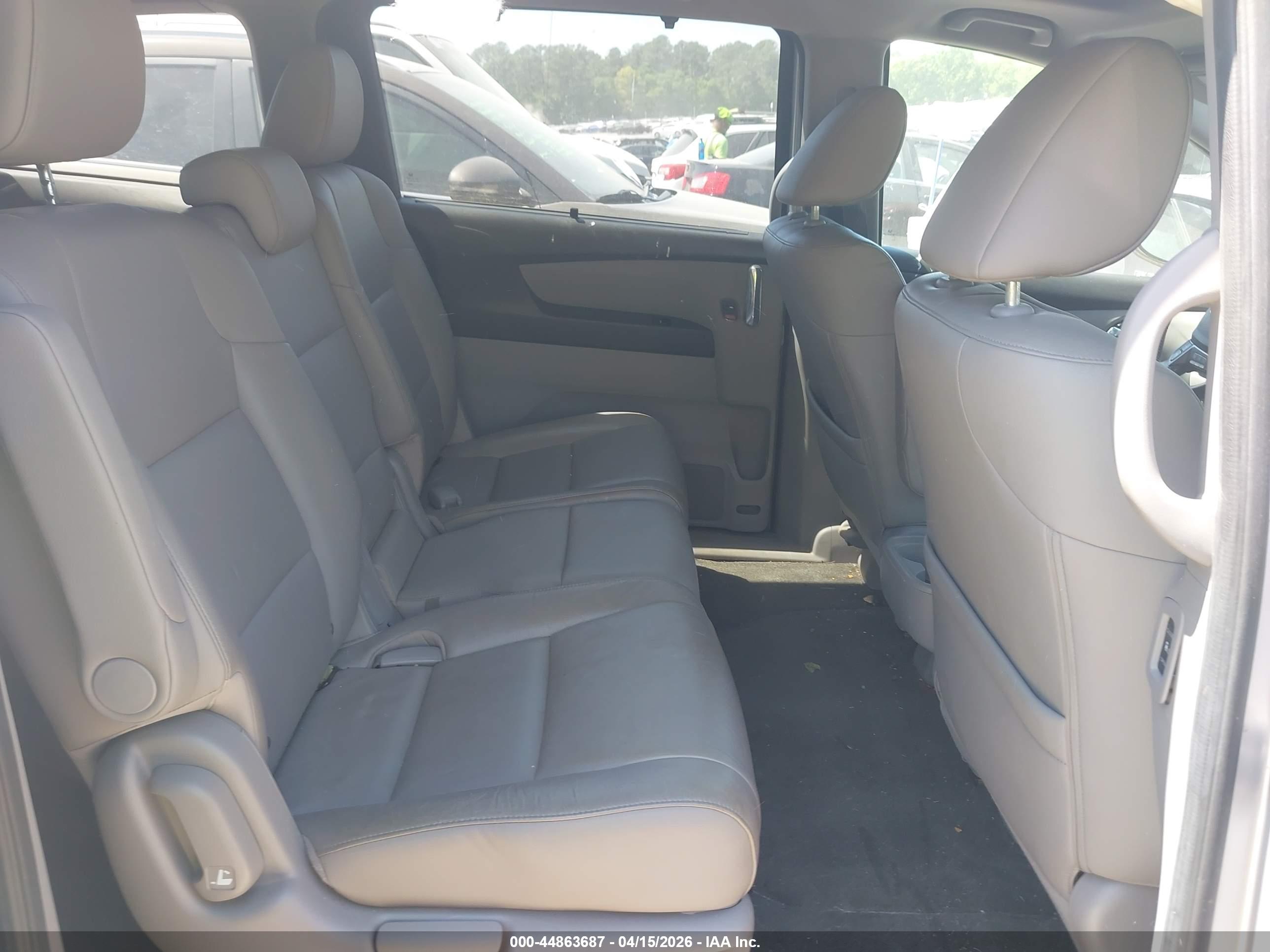 HONDA ODYSSEY image 8