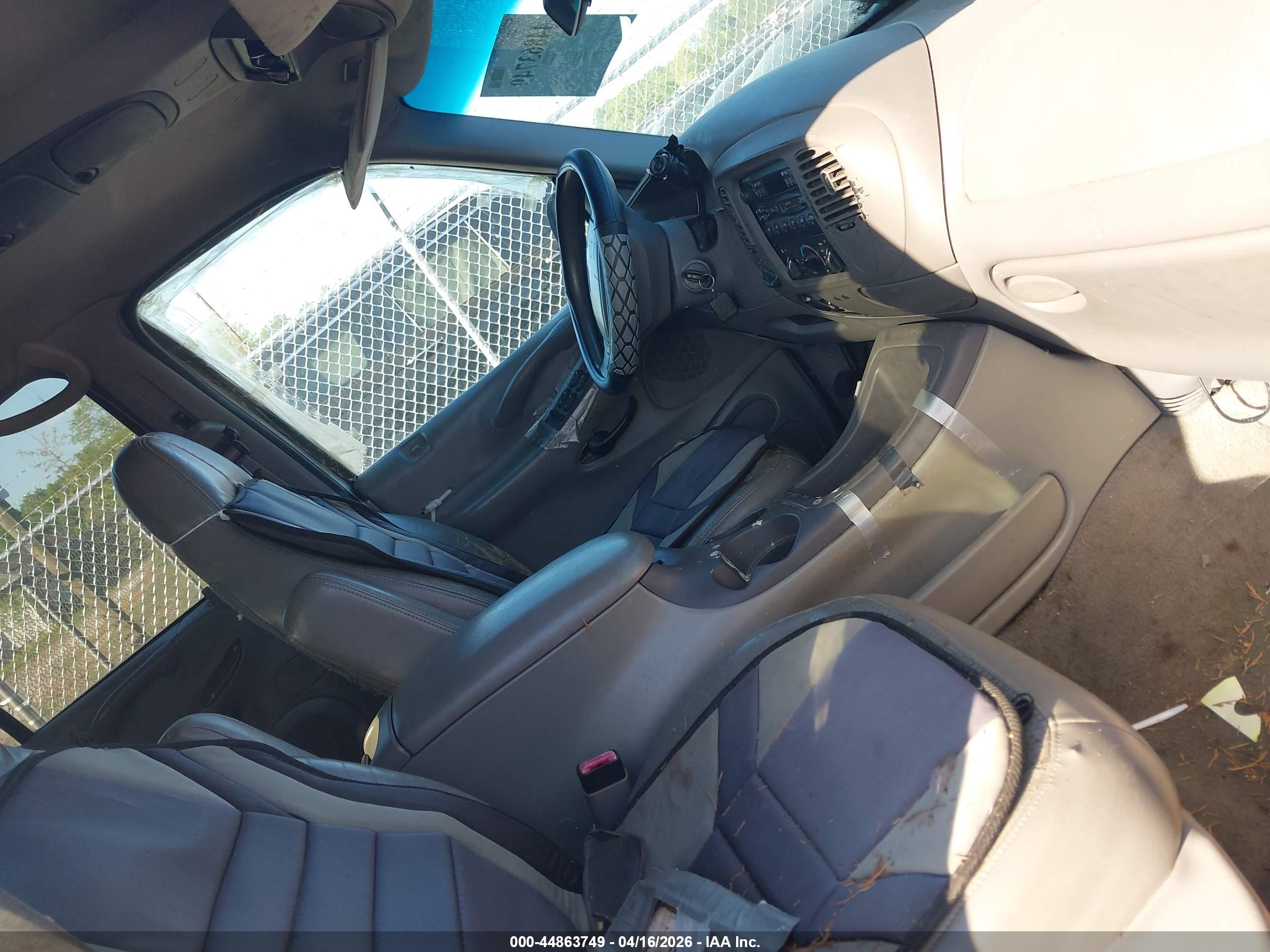 FORD EXPEDITION image 5