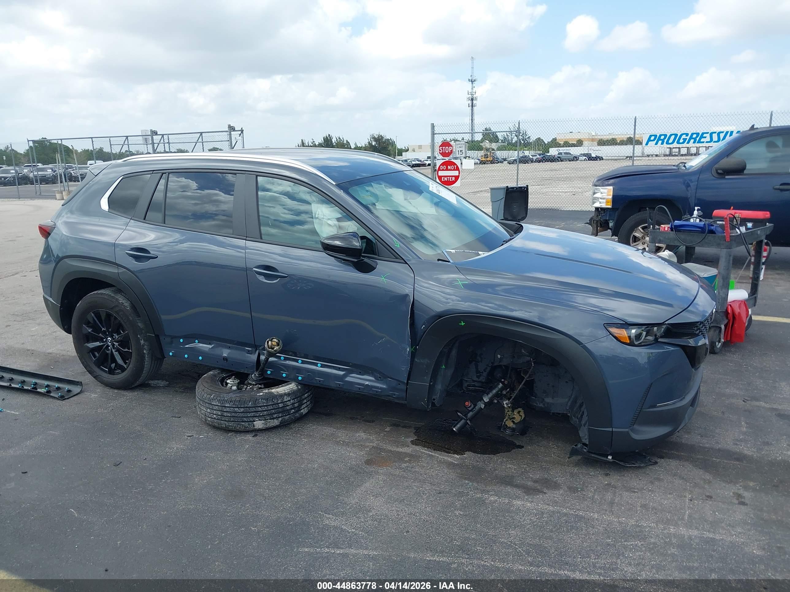 MAZDA CX-50 image 6