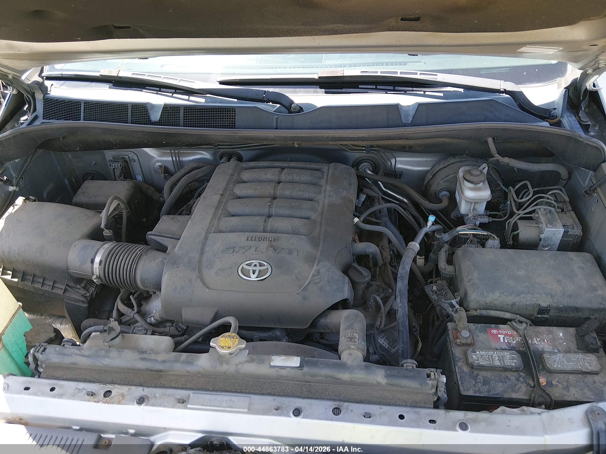 TOYOTA TUNDRA image 10