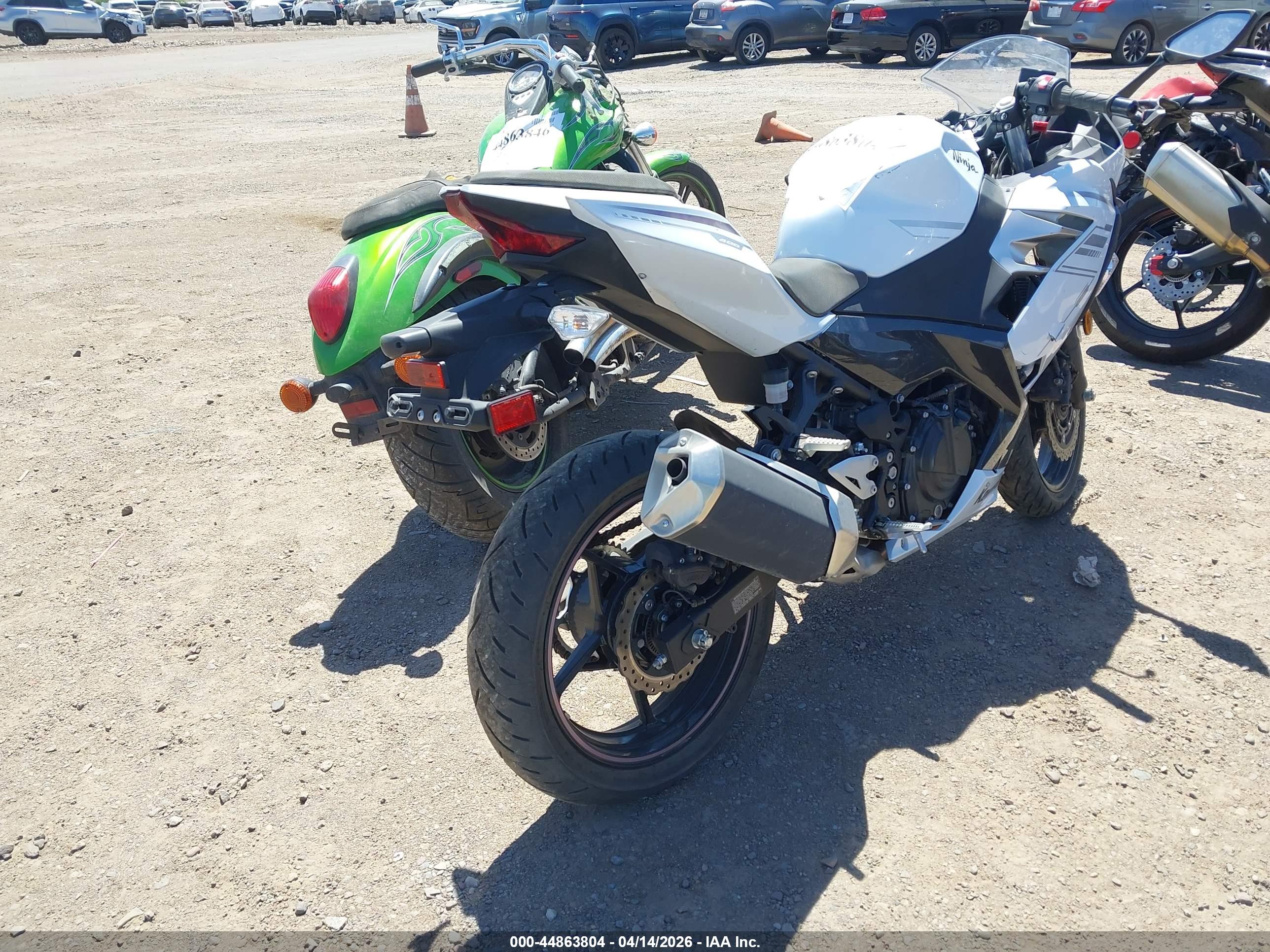 KAWASAKI EX400 image 4