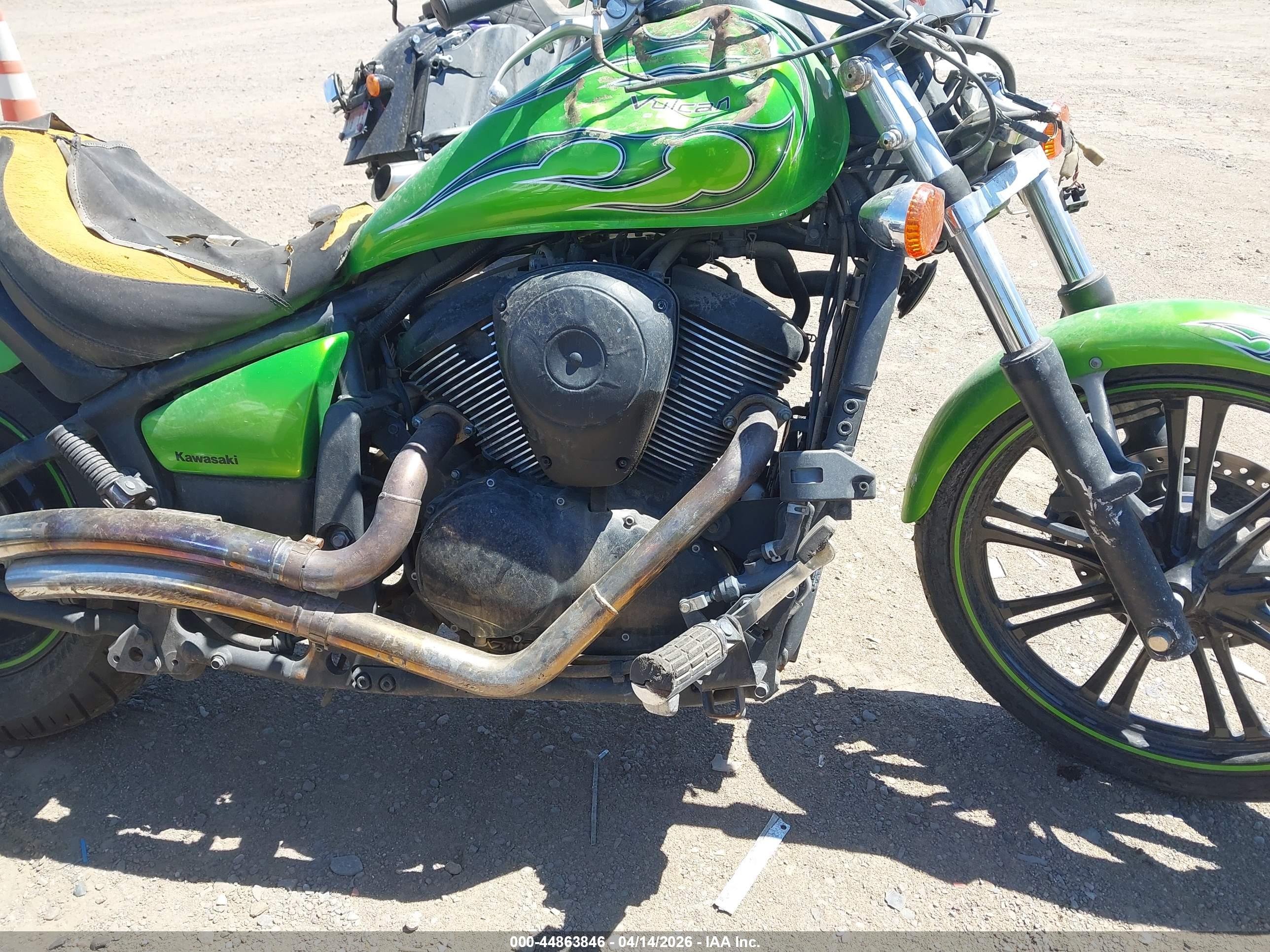 KAWASAKI VN900 image 8