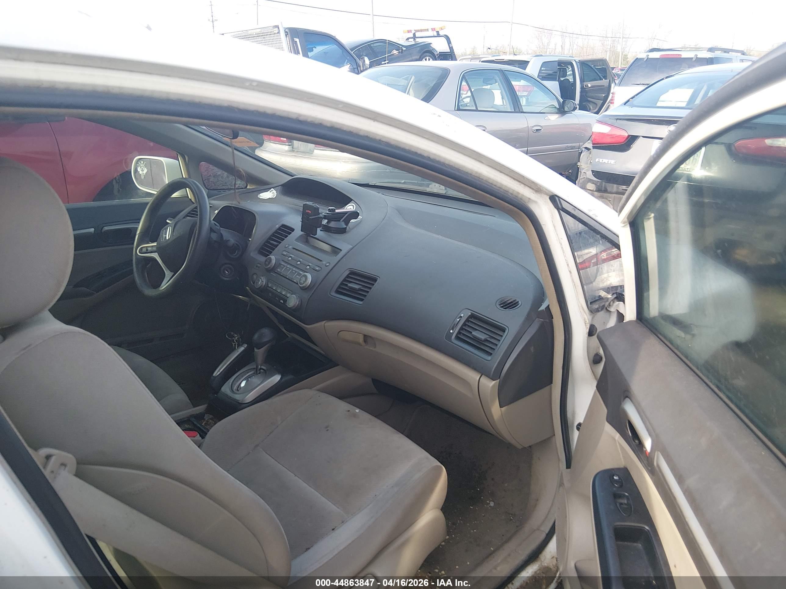 HONDA CIVIC image 5