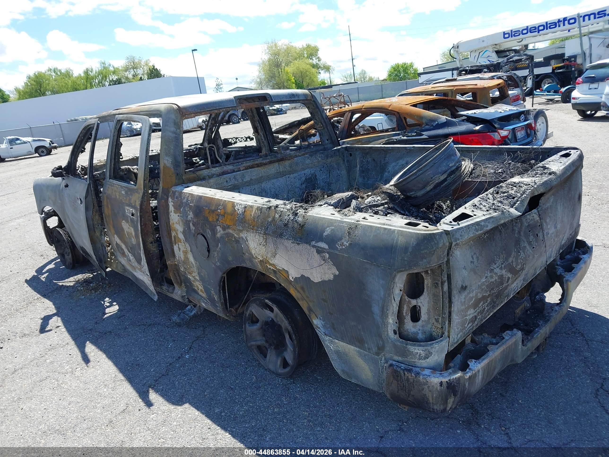 RAM 3500 image 4