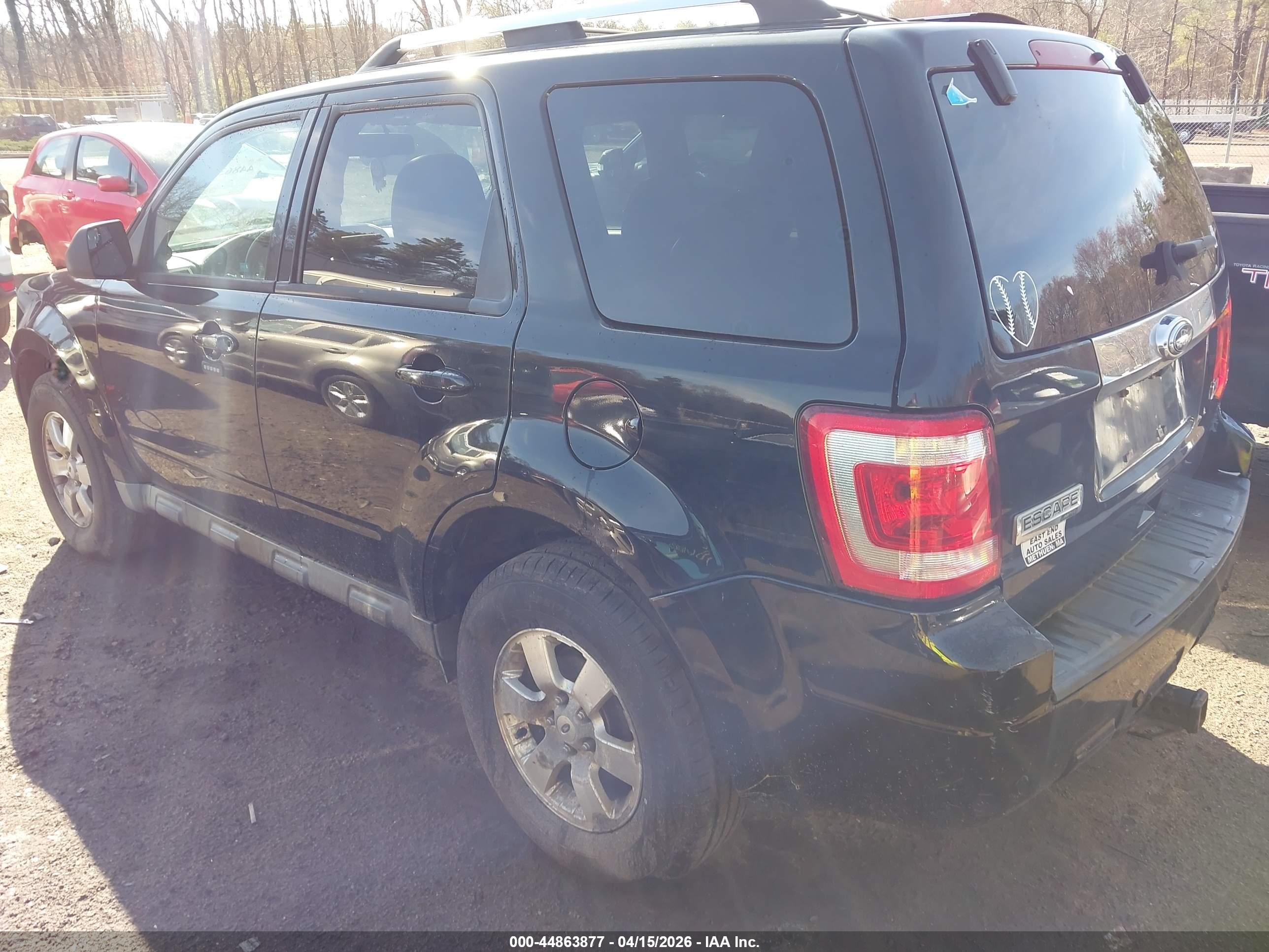 FORD ESCAPE image 3
