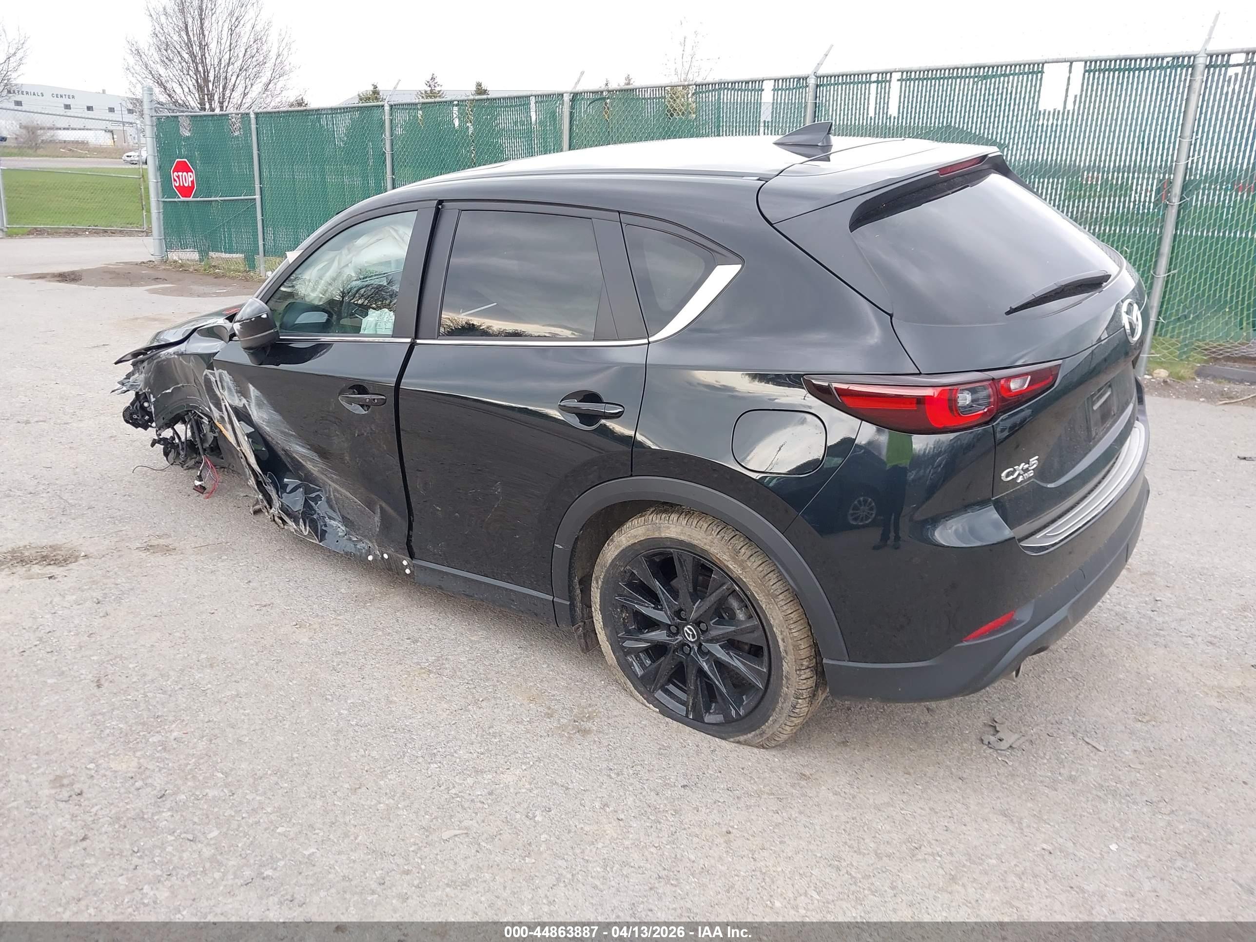 MAZDA CX-5 image 3