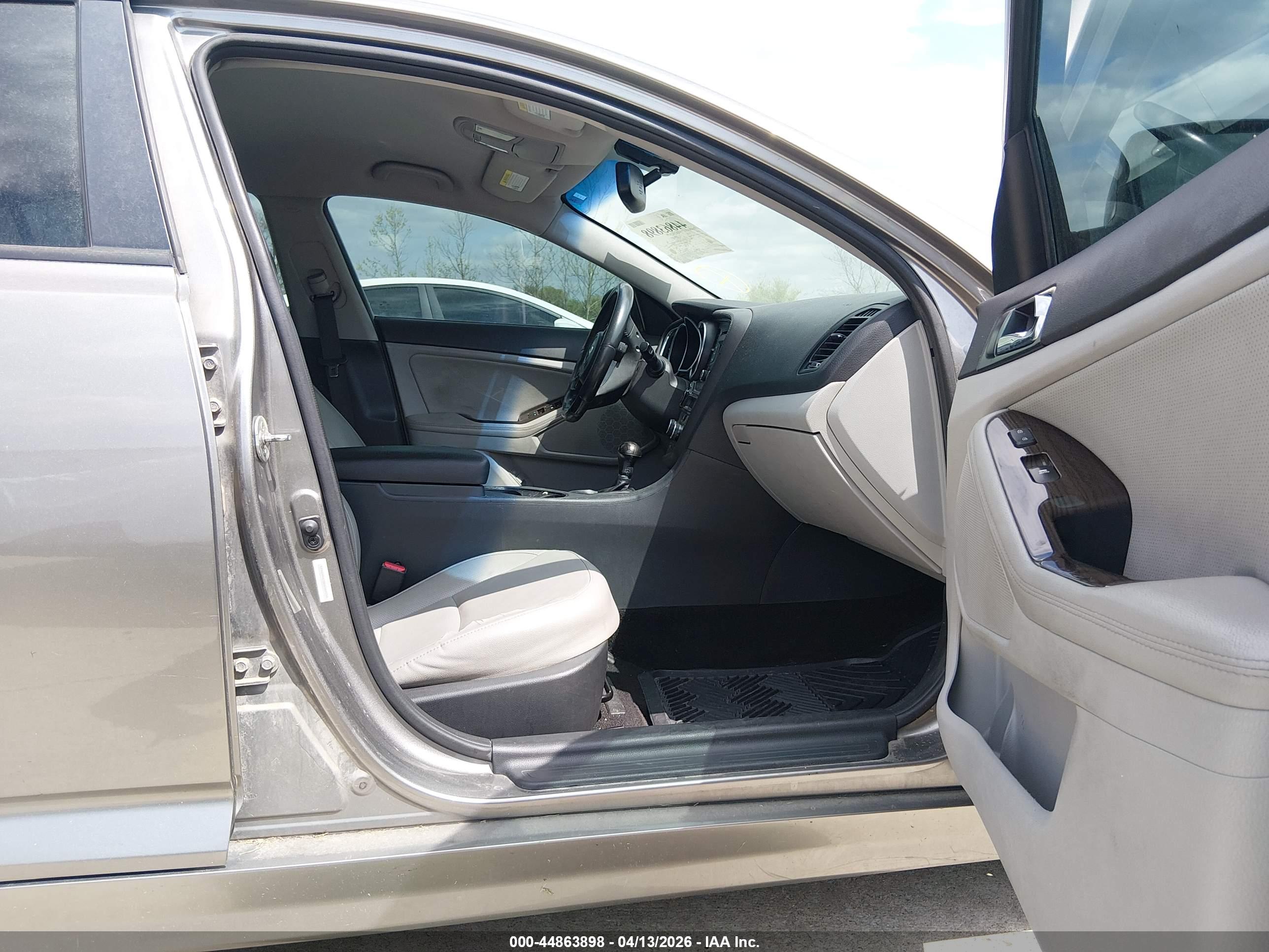 KIA OPTIMA image 5