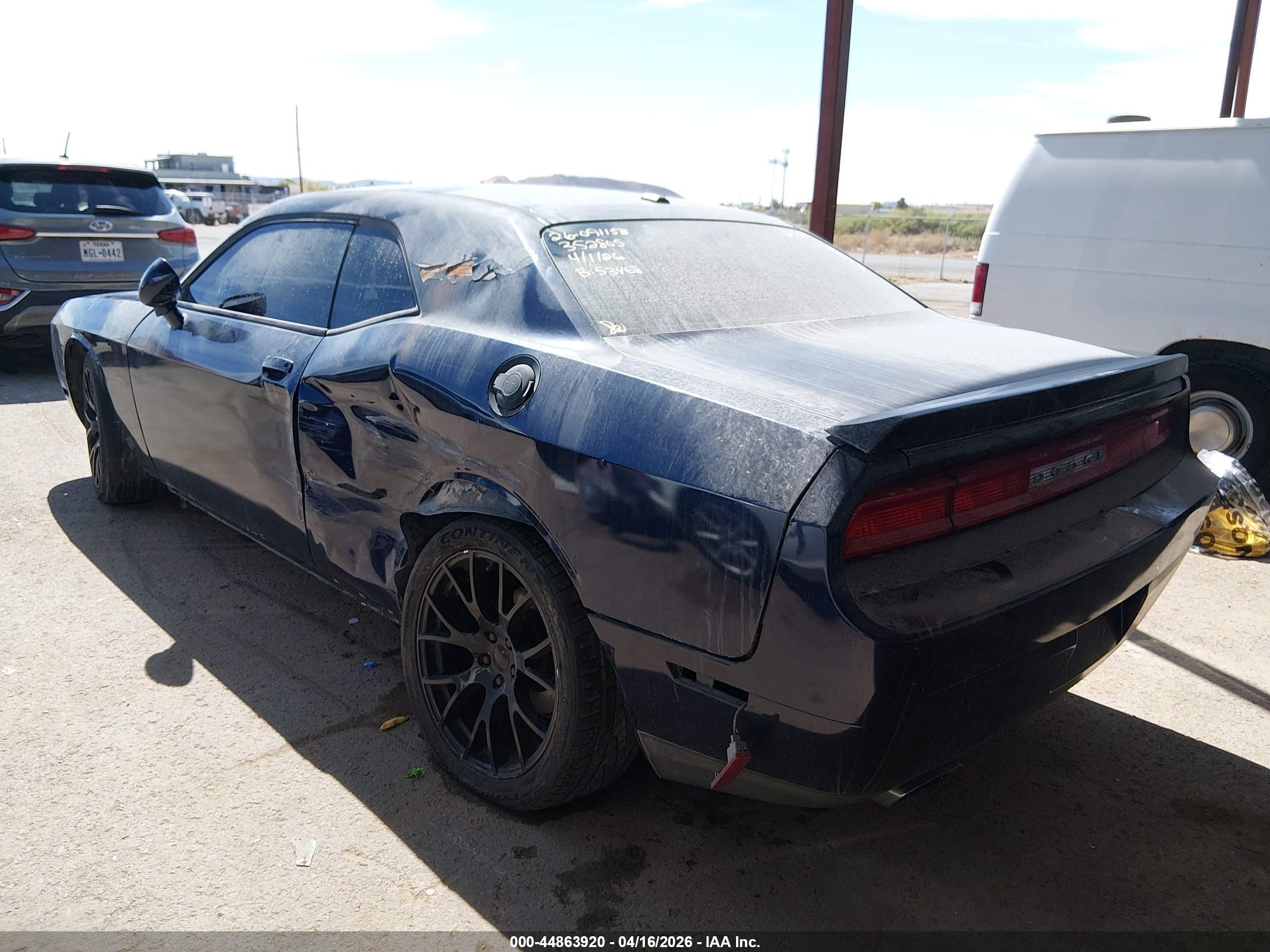 DODGE CHALLENGER image 3