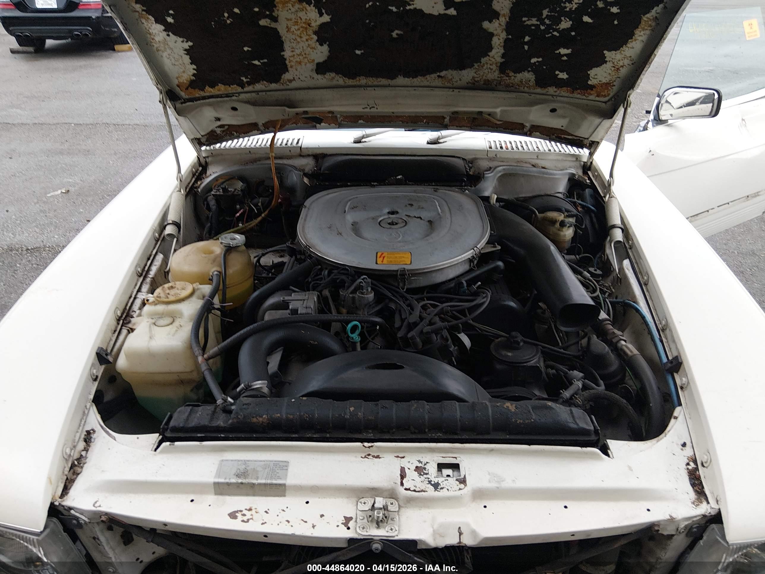 MERCEDES-BENZ 380 image 10