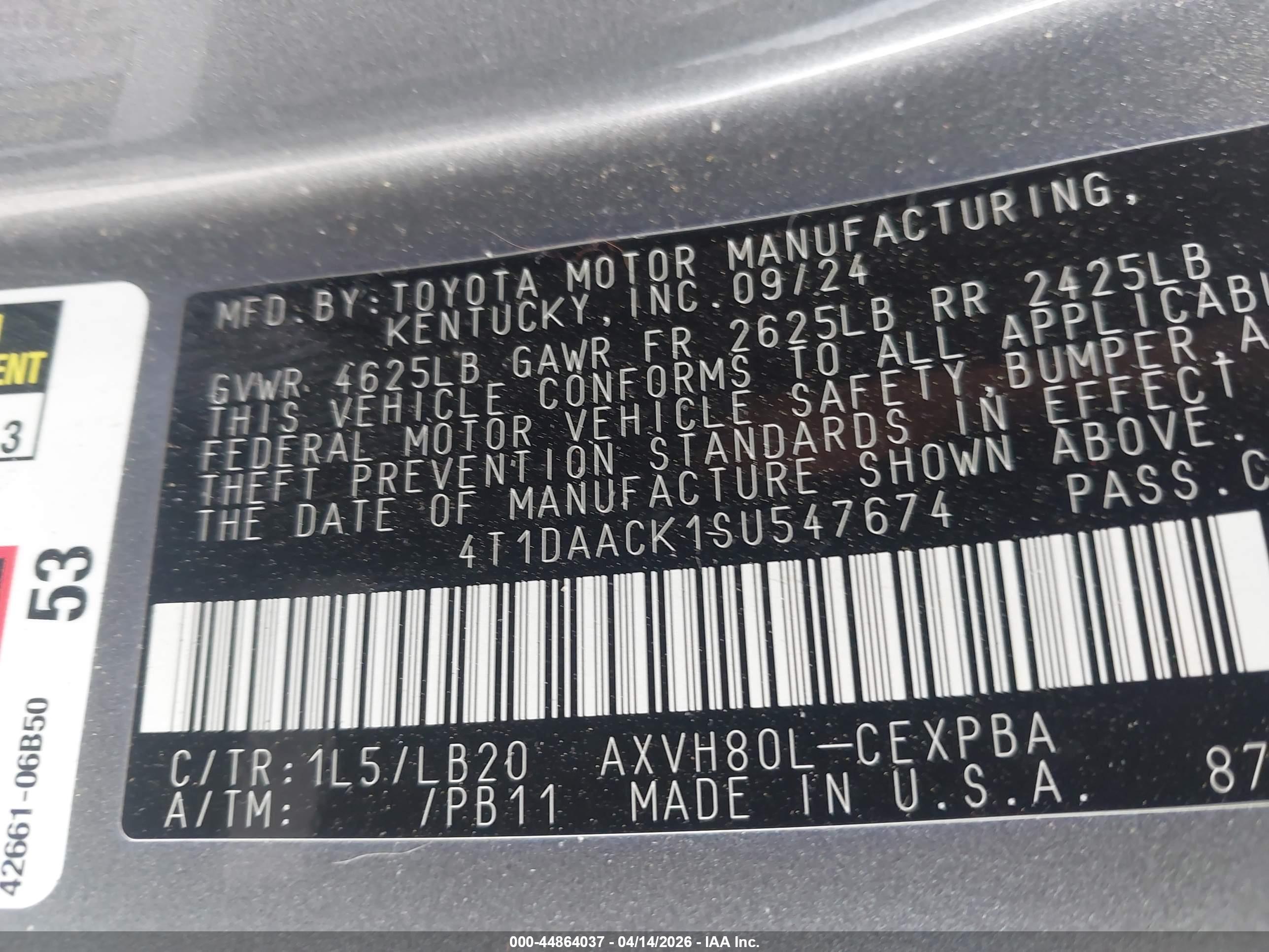 TOYOTA CAMRY image 9