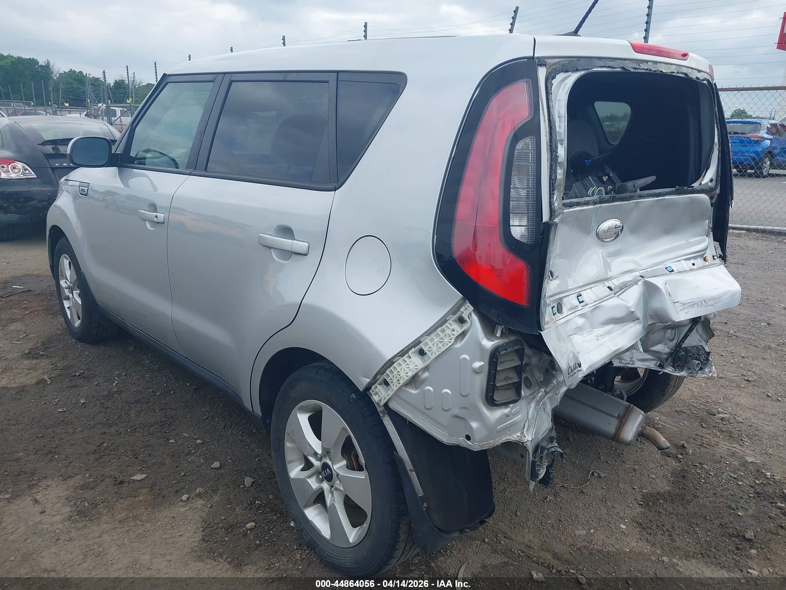KIA SOUL image 3