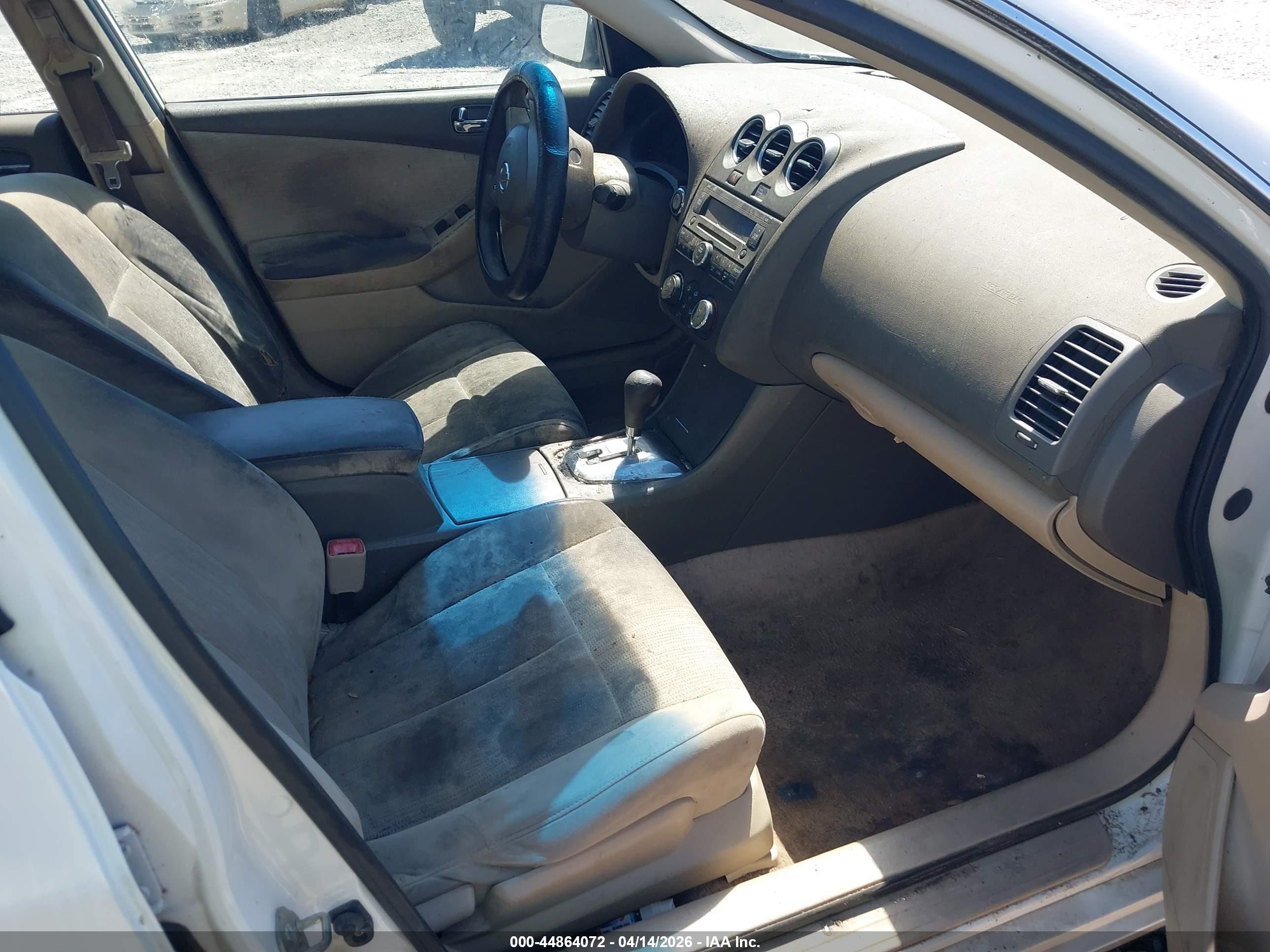 NISSAN ALTIMA image 5