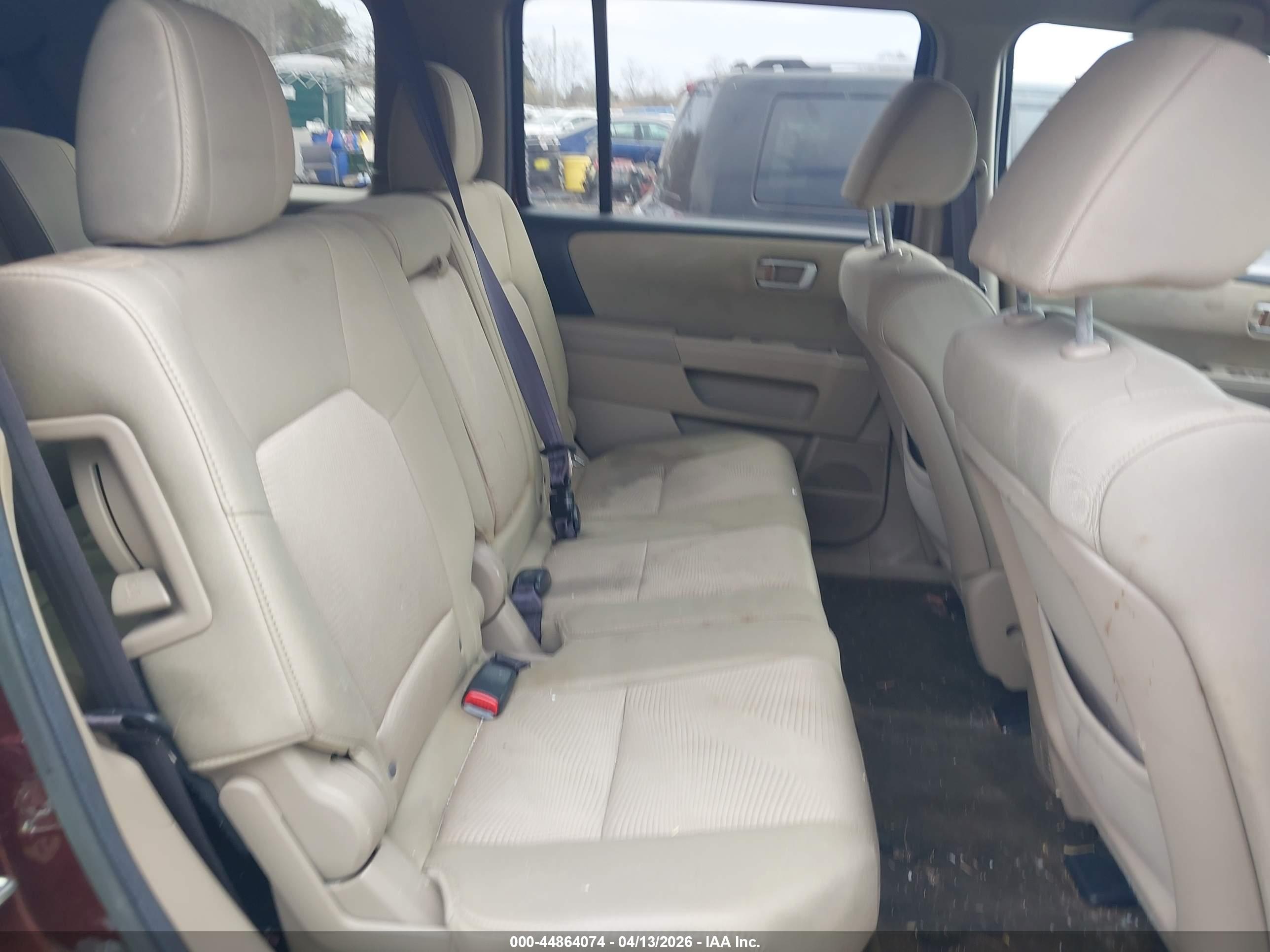 HONDA PILOT image 8
