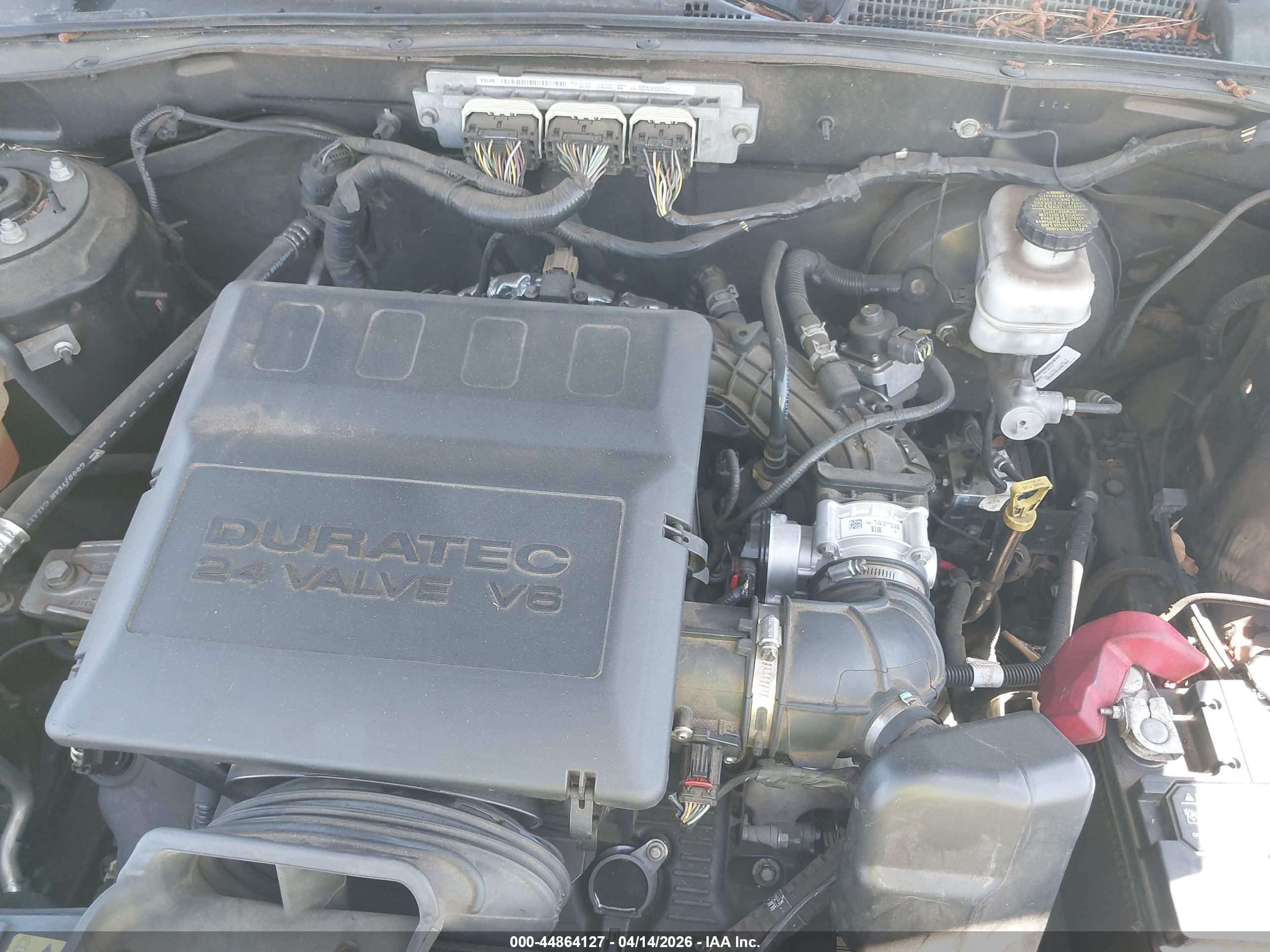 FORD ESCAPE image 10