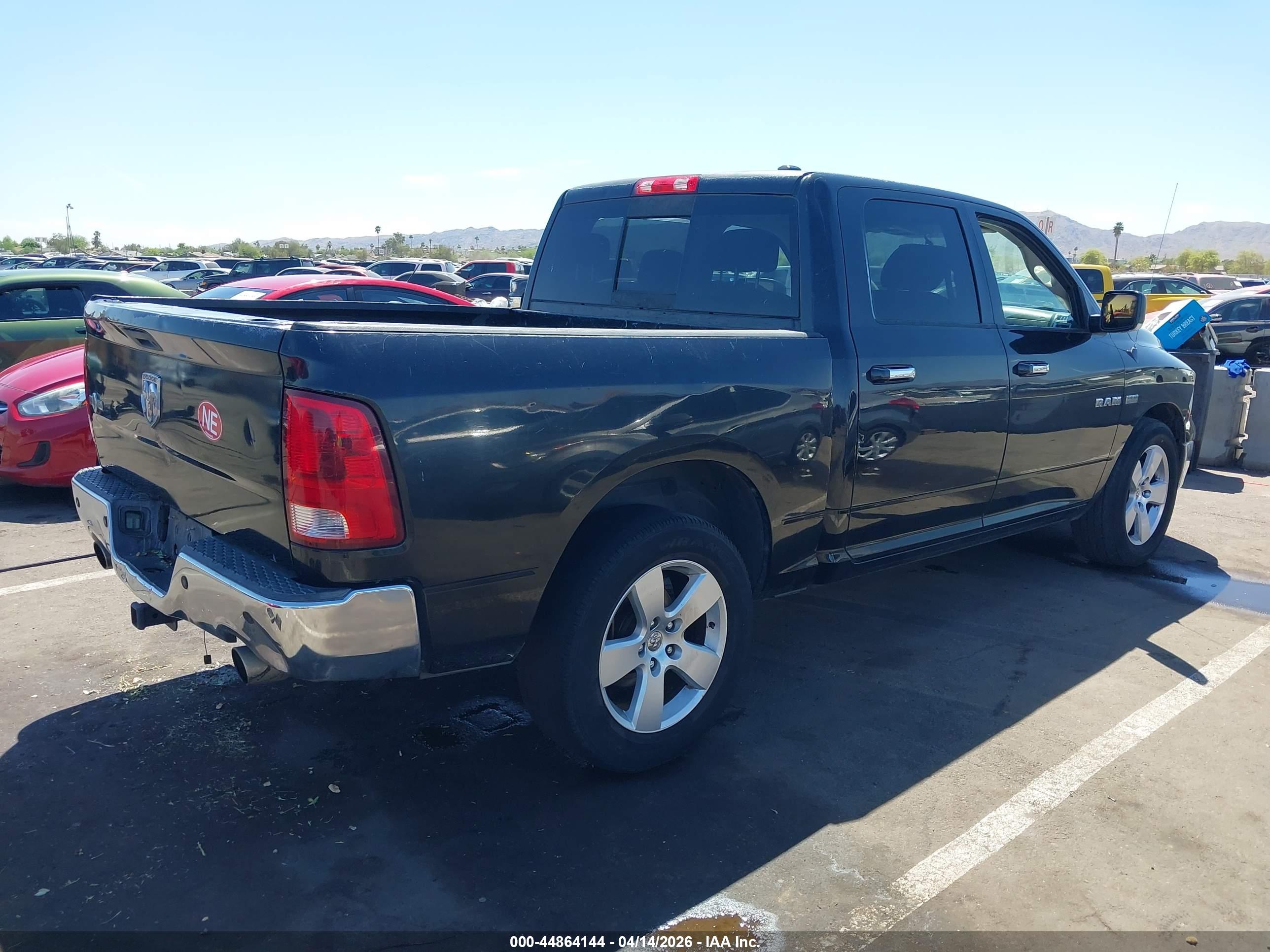 DODGE RAM image 4