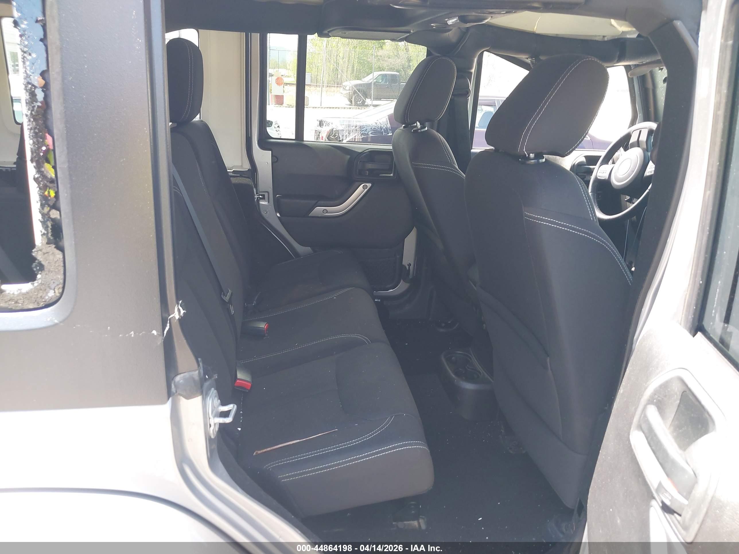 JEEP WRANGLER image 8