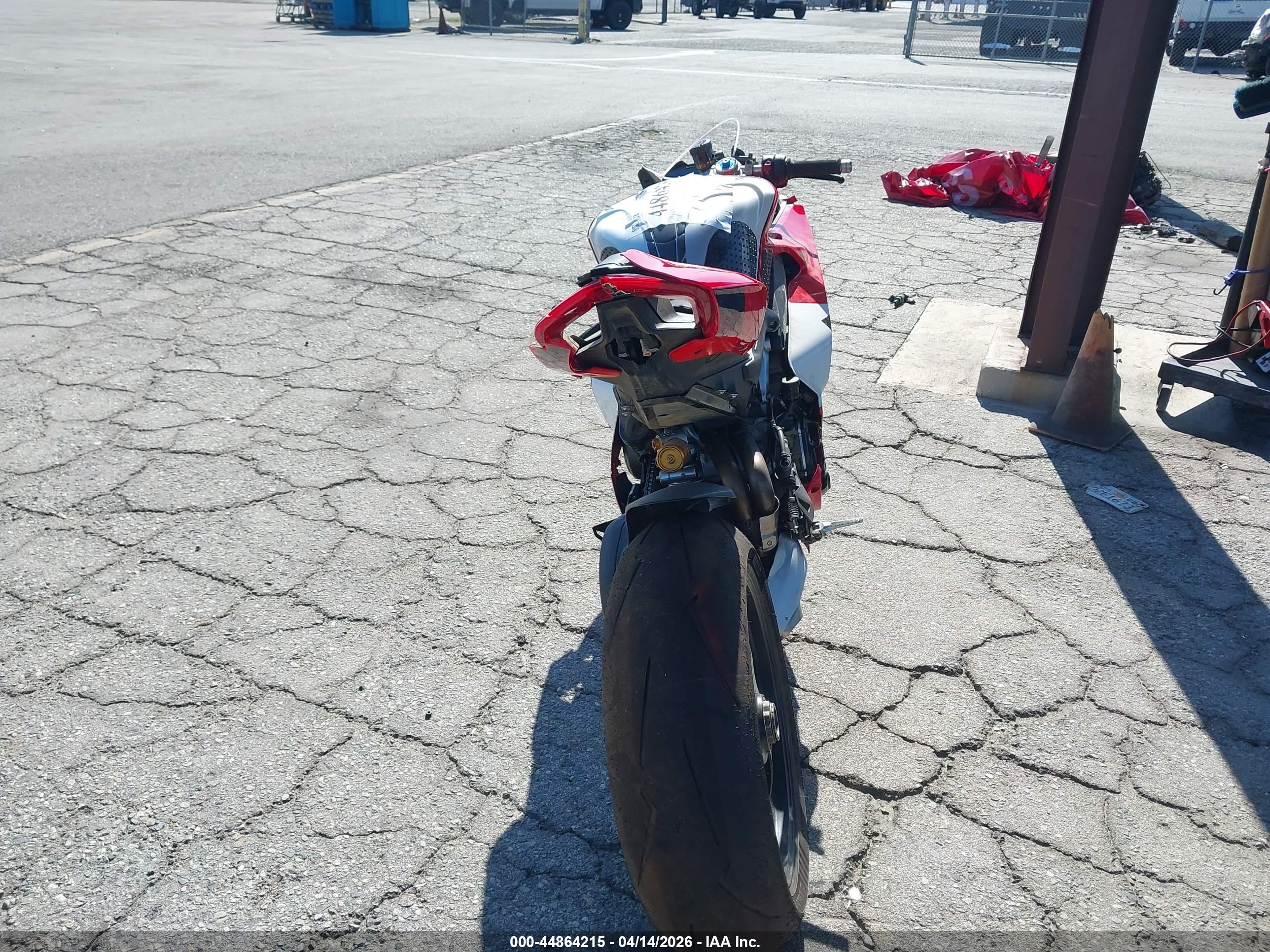 DUCATI PANIGALE image 6
