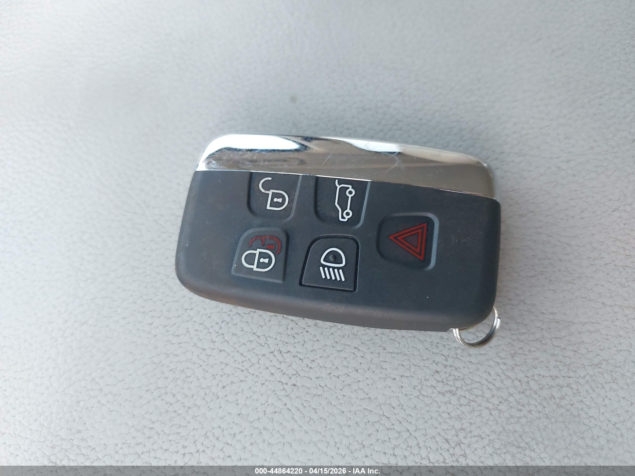 LAND ROVER image 11