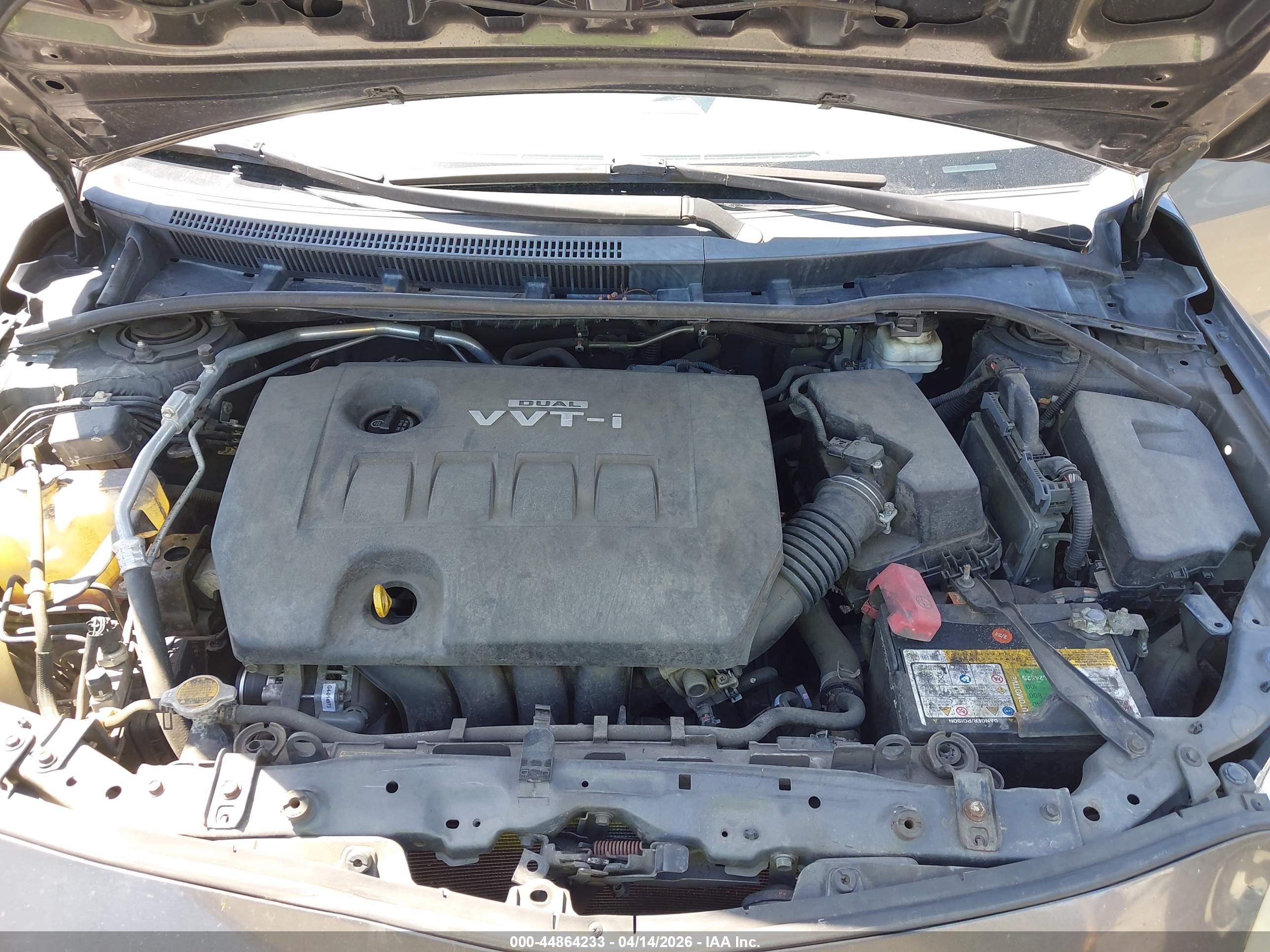 TOYOTA COROLLA image 10