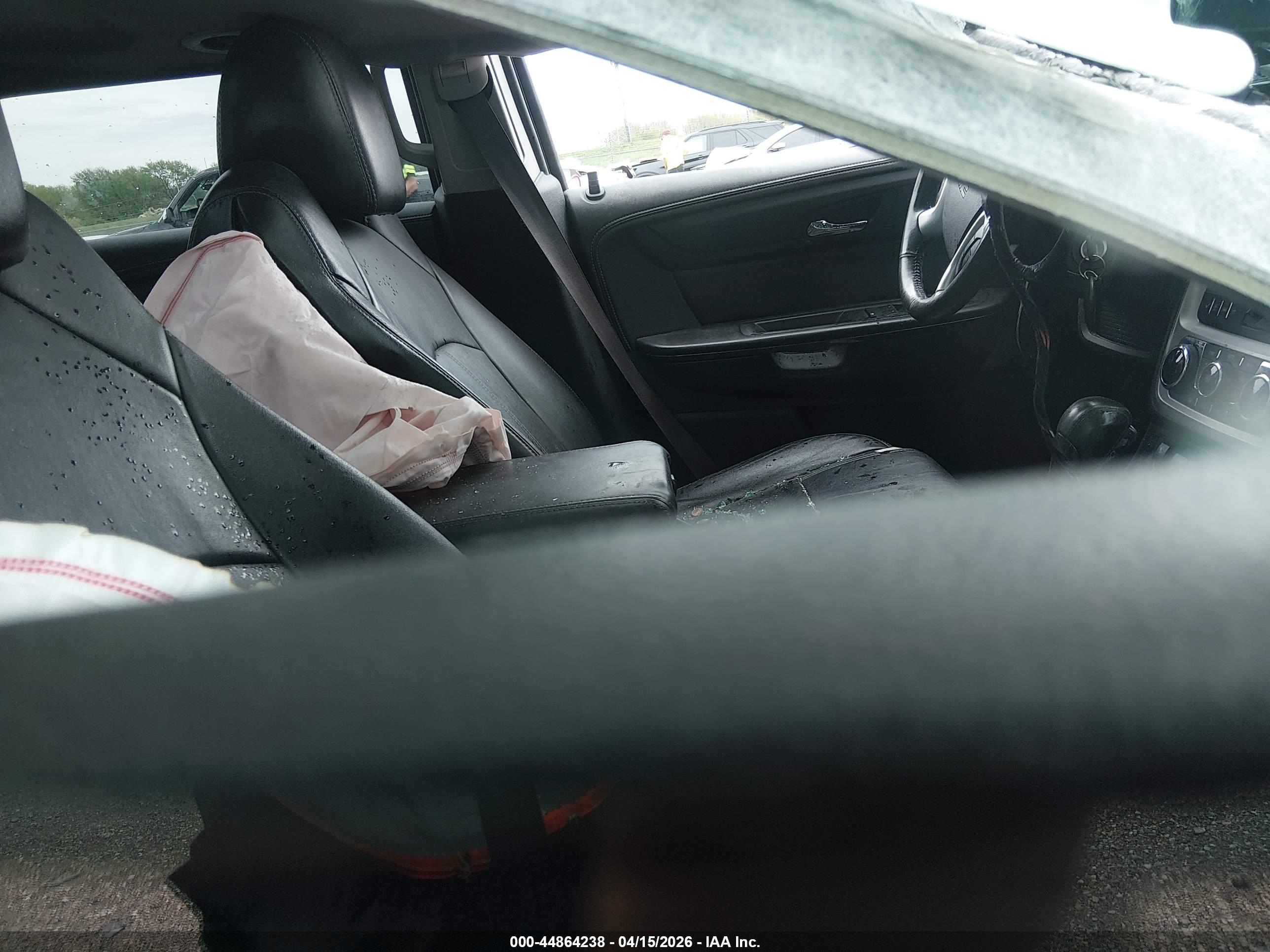 GMC ACADIA image 5