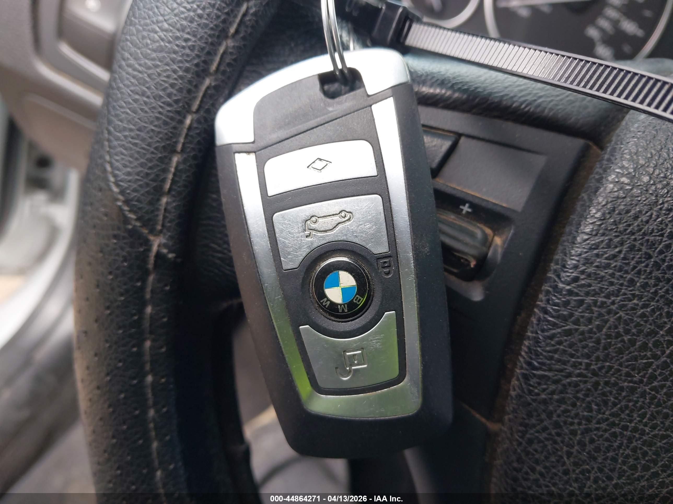 BMW 328I image 11