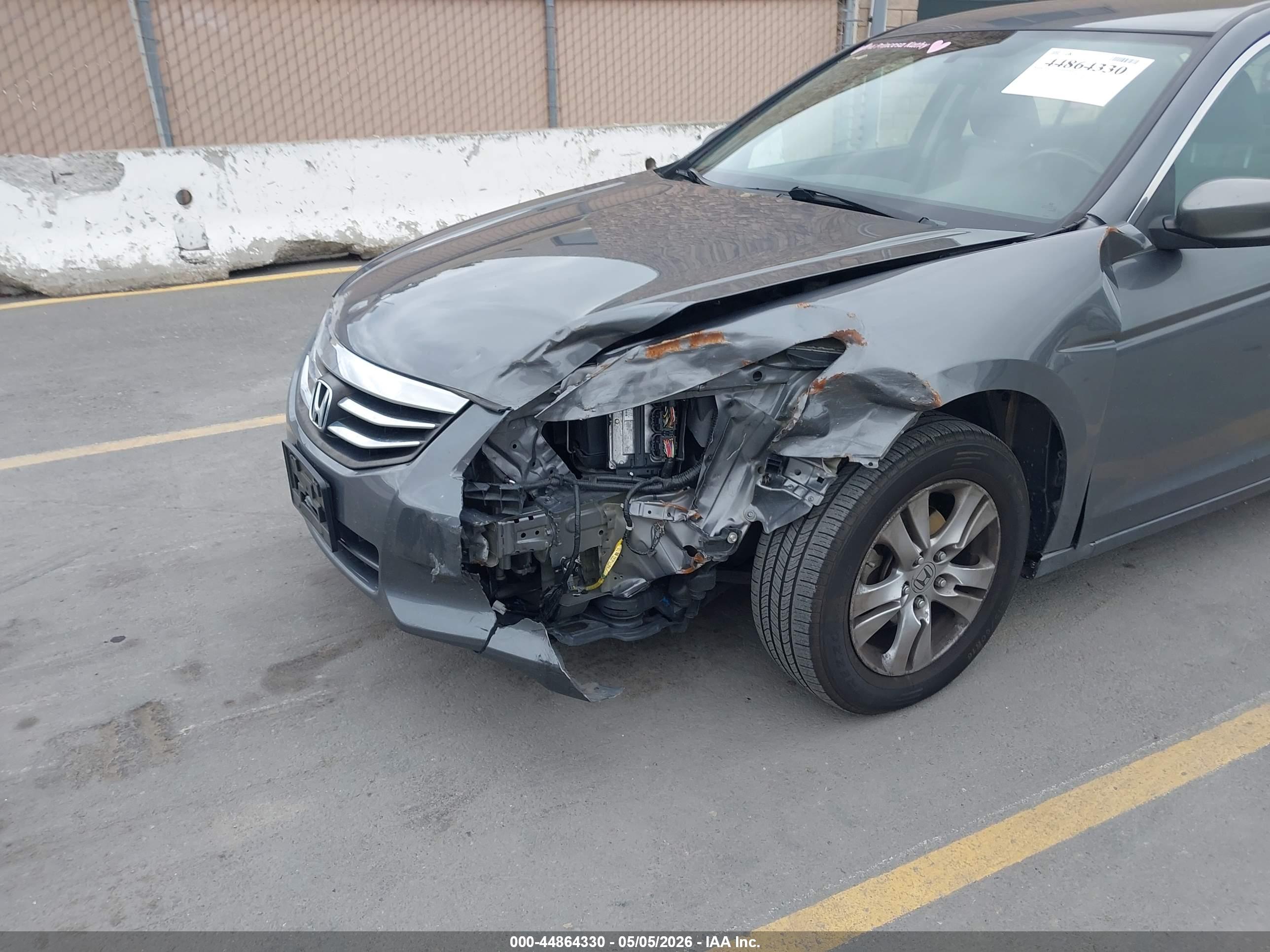 HONDA ACCORD image 6
