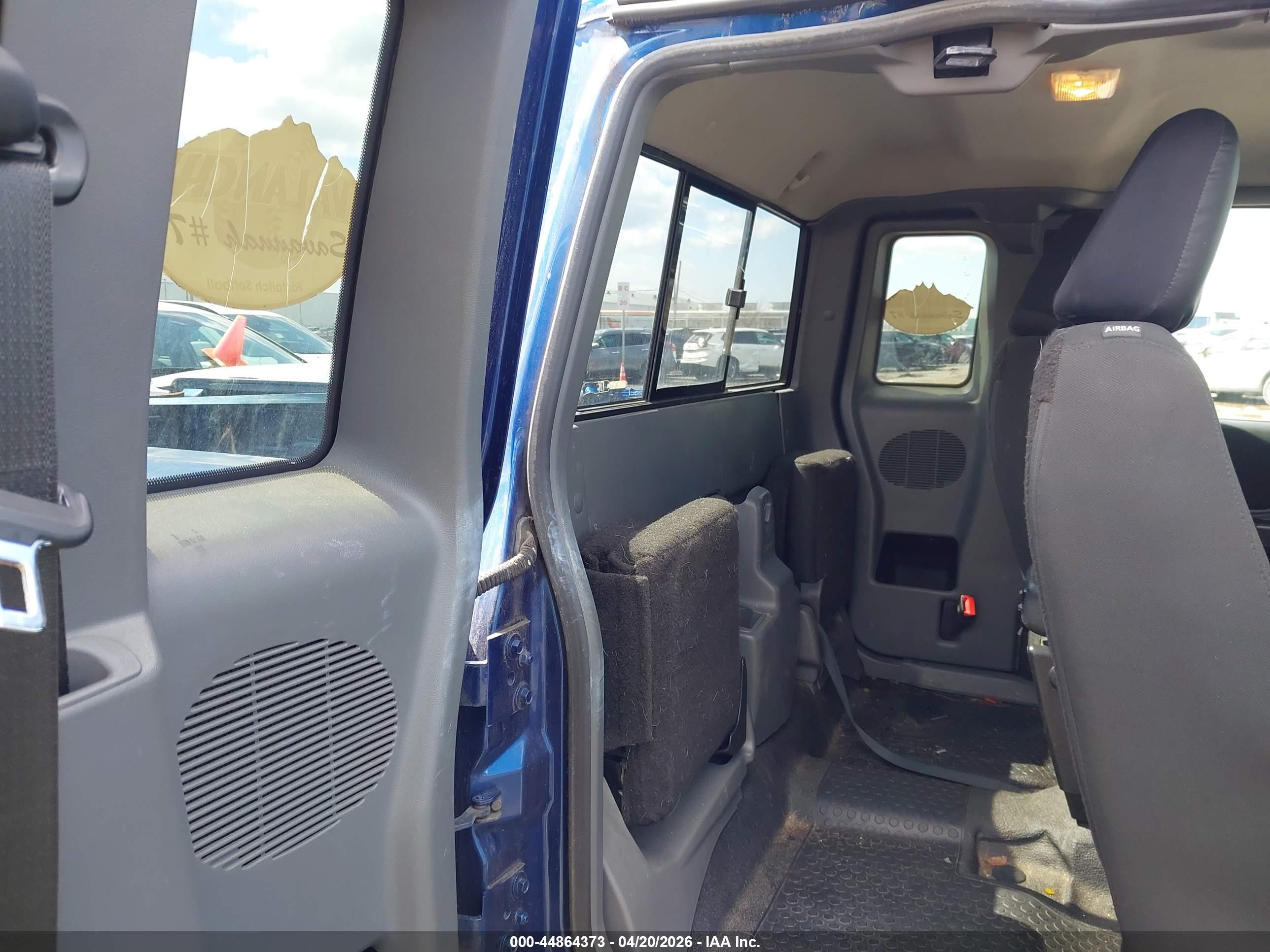 FORD RANGER image 8
